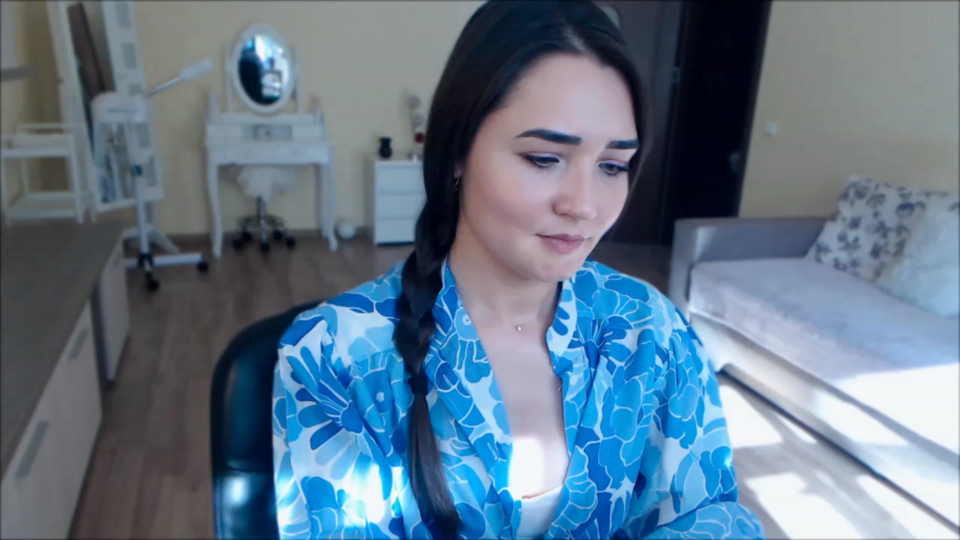Gallery image thumbnail from DarkArwennie's myfreecams stream on, 06/27/2023, 15:45 image 8 of 20