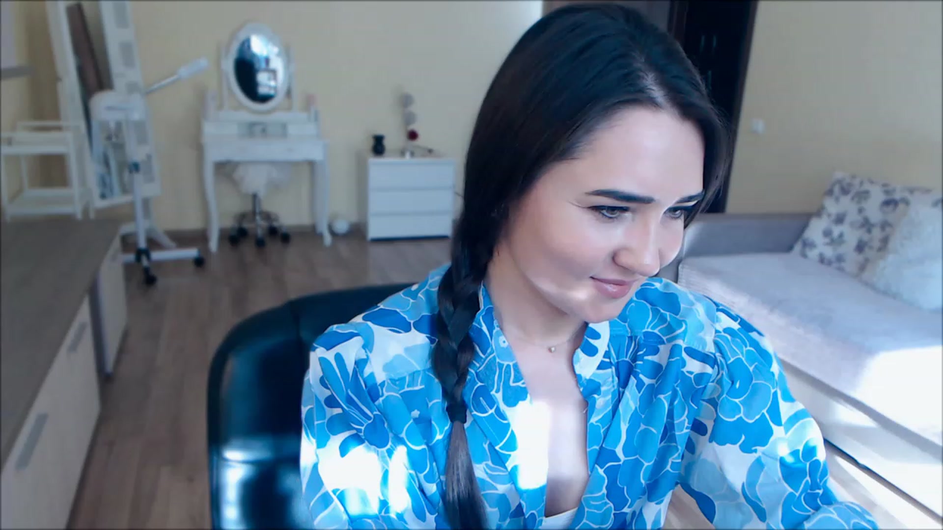 Gallery image thumbnail from DarkArwennie's myfreecams stream on, 06/27/2023, 15:45 image 9 of 20