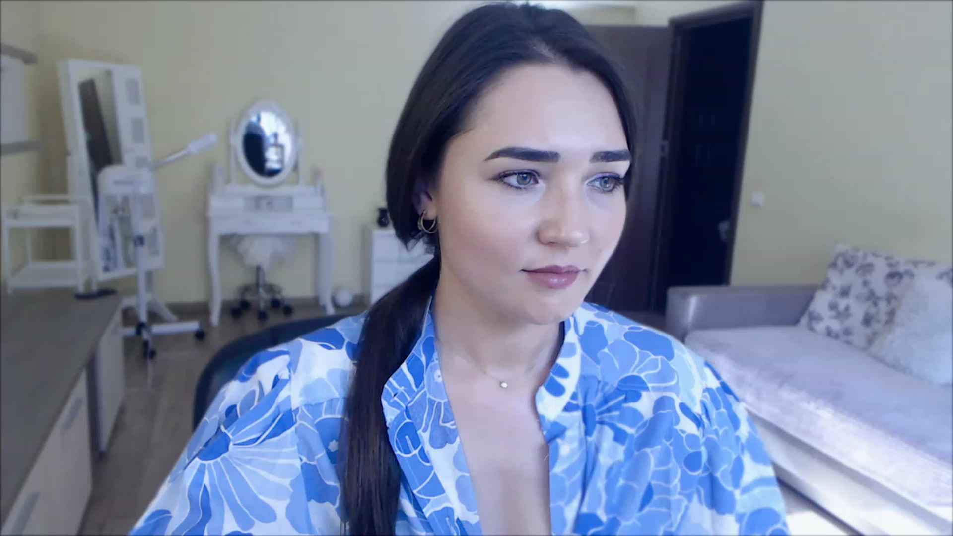 Gallery image thumbnail from DarkArwennie's myfreecams stream on, 06/27/2023, 15:45 image 2 of 20