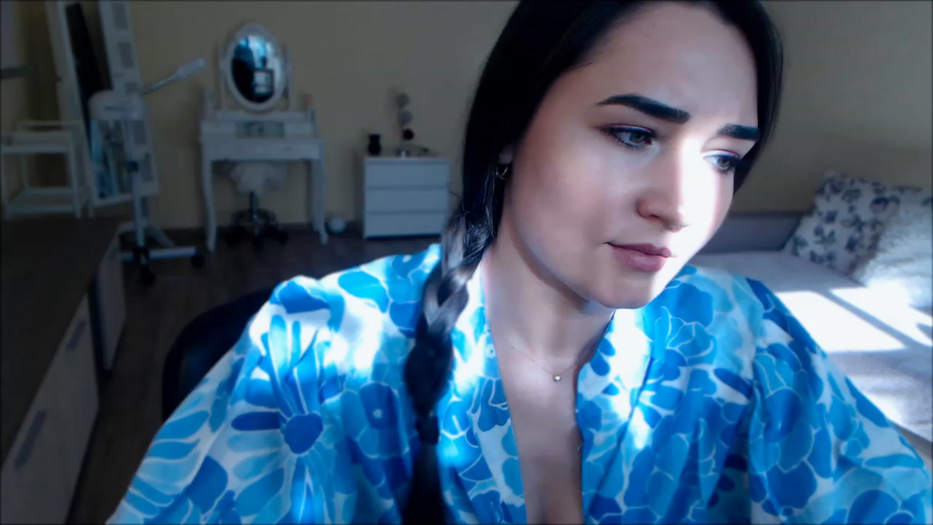 Gallery image thumbnail from DarkArwennie's myfreecams stream on, 06/27/2023, 15:45 image 16 of 20