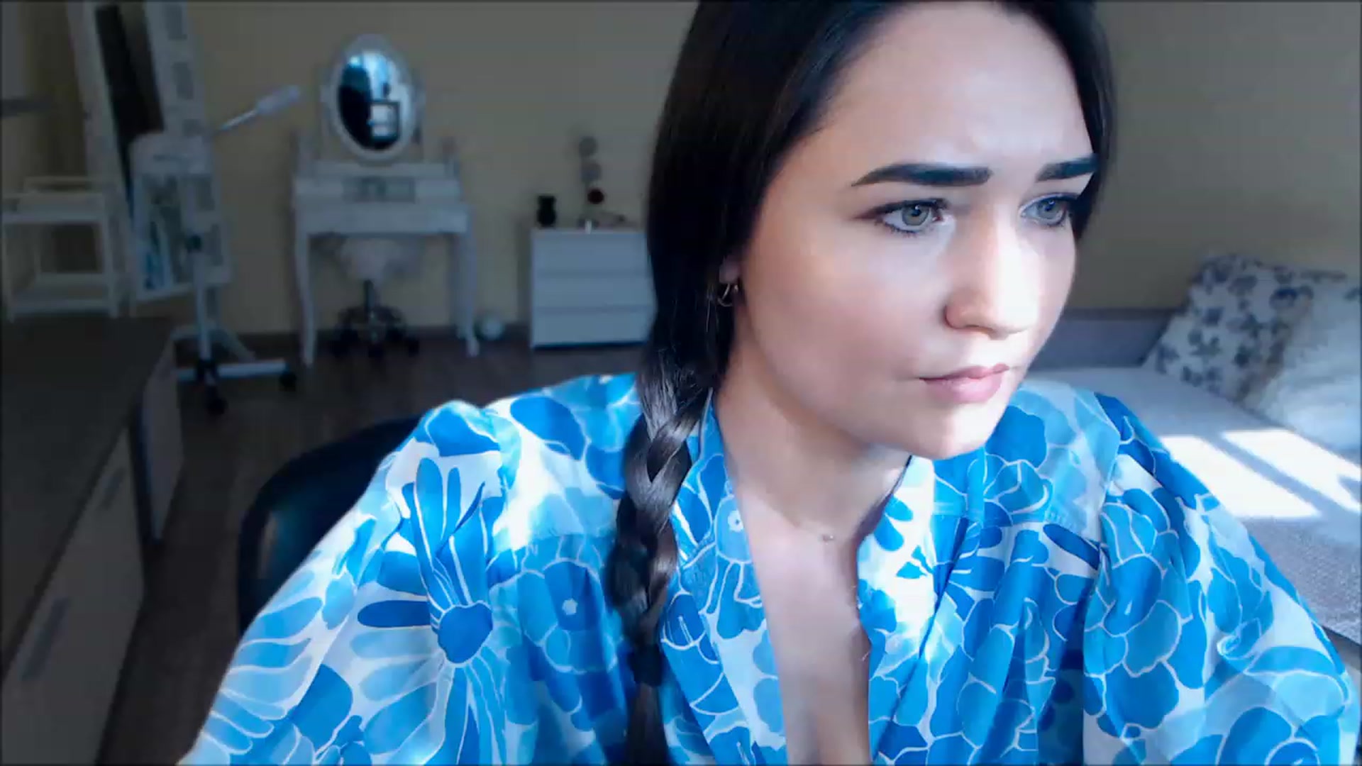 Gallery image thumbnail from DarkArwennie's myfreecams stream on, 06/27/2023, 15:45 image 15 of 20