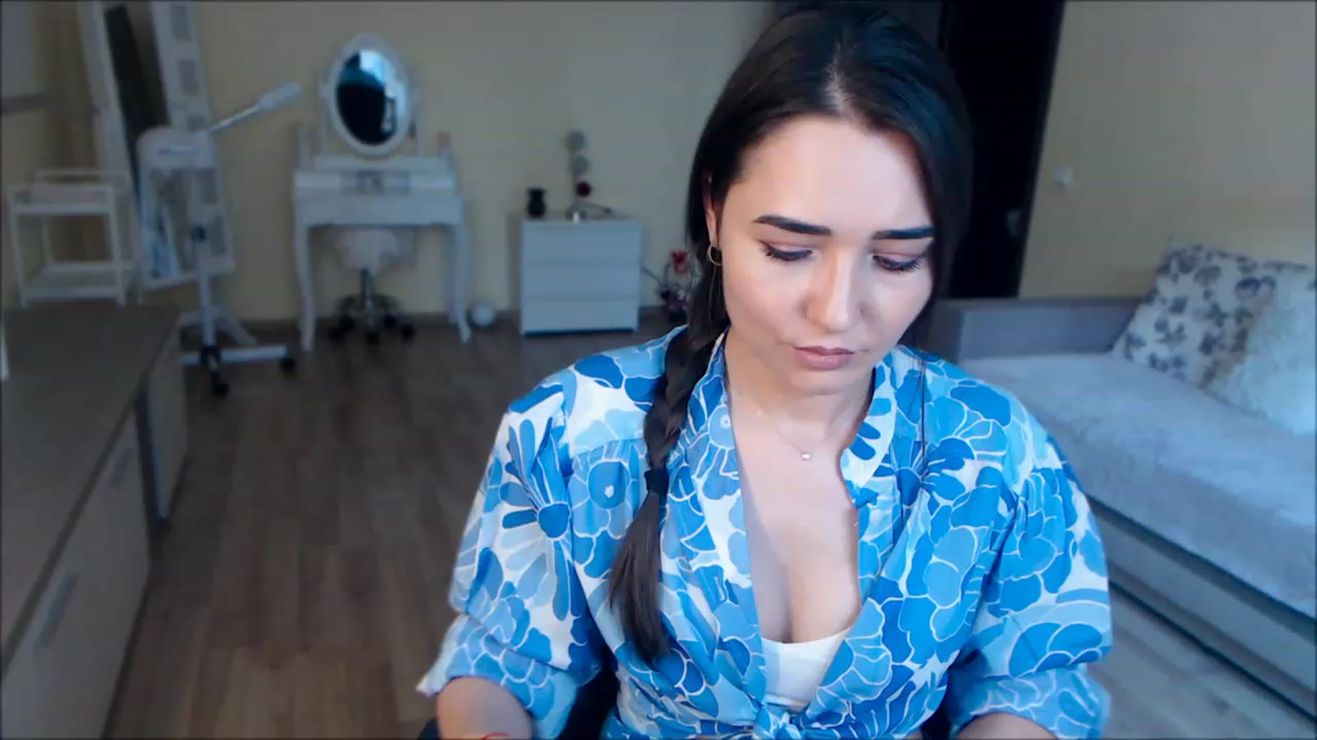 Gallery image thumbnail from DarkArwennie's myfreecams stream on, 06/27/2023, 17:37 image 3 of 20