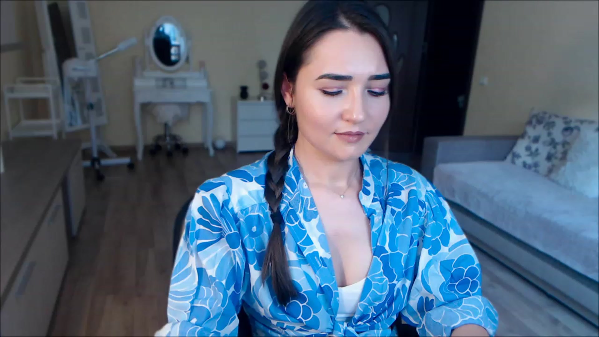 Gallery image thumbnail from DarkArwennie's myfreecams stream on, 06/27/2023, 17:37 image 6 of 20