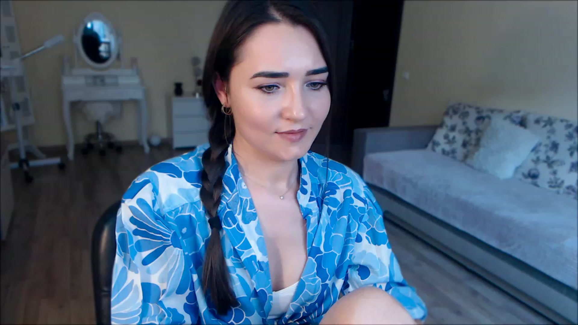 Gallery image thumbnail from DarkArwennie's myfreecams stream on, 06/27/2023, 17:37 image 8 of 20