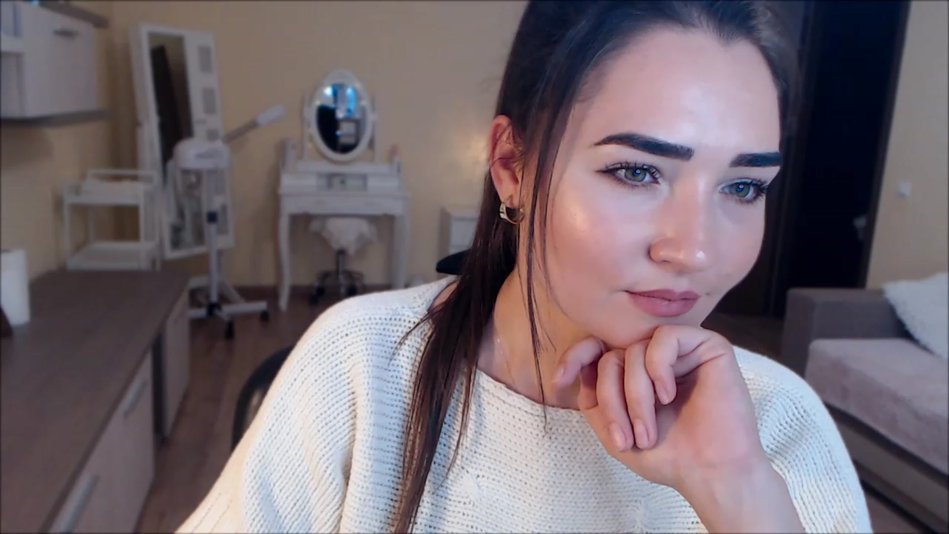 Gallery image thumbnail from DarkArwennie's myfreecams stream on, 06/29/2023, 17:50 image 10 of 20