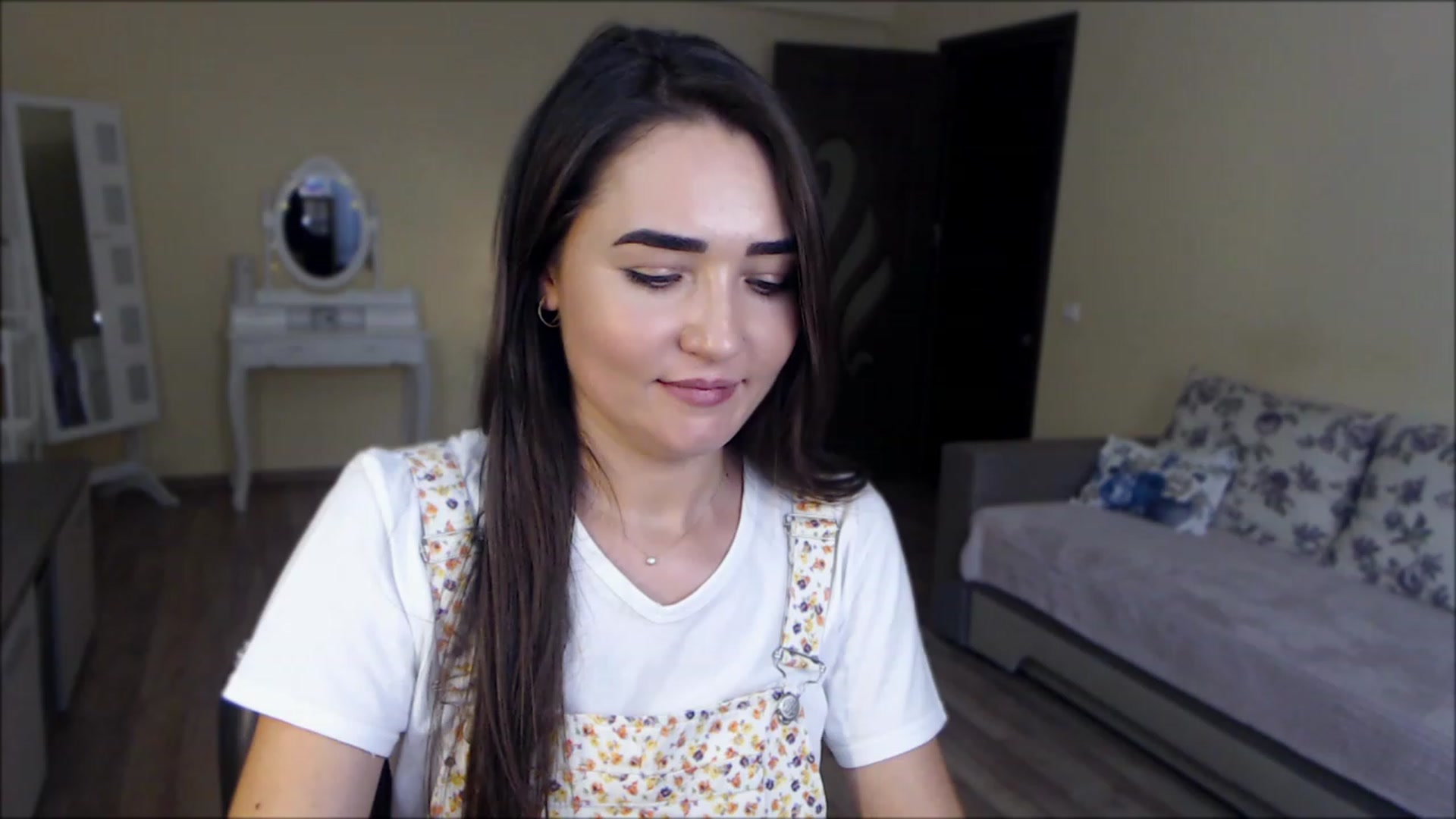 Gallery image thumbnail from DarkArwennie's myfreecams stream on, 08/11/2023, 17:24 image 2 of 20