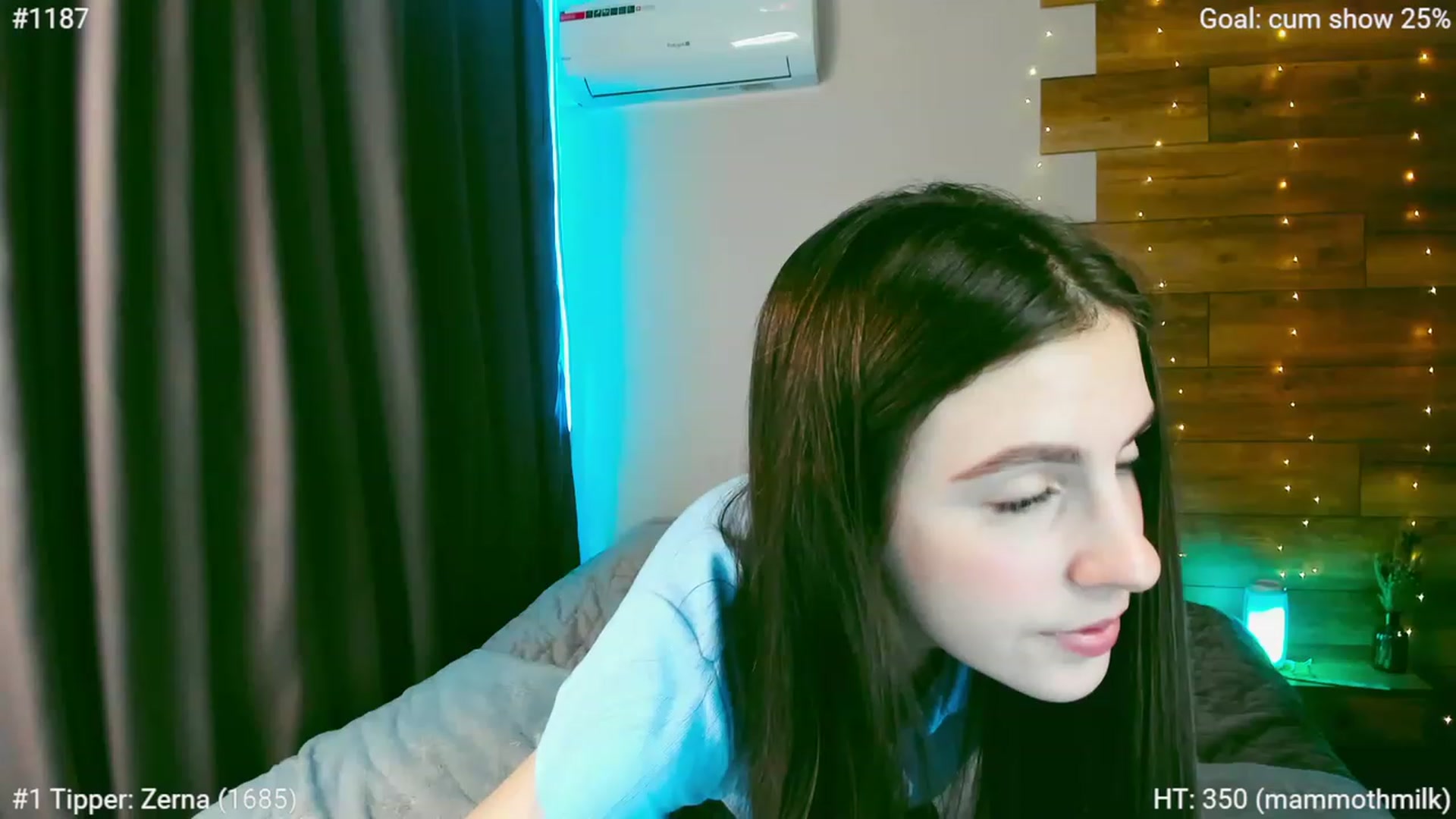 Gallery image thumbnail from DarkKate's myfreecams stream on, 12/12/2022, 09:15 image 3 of 20