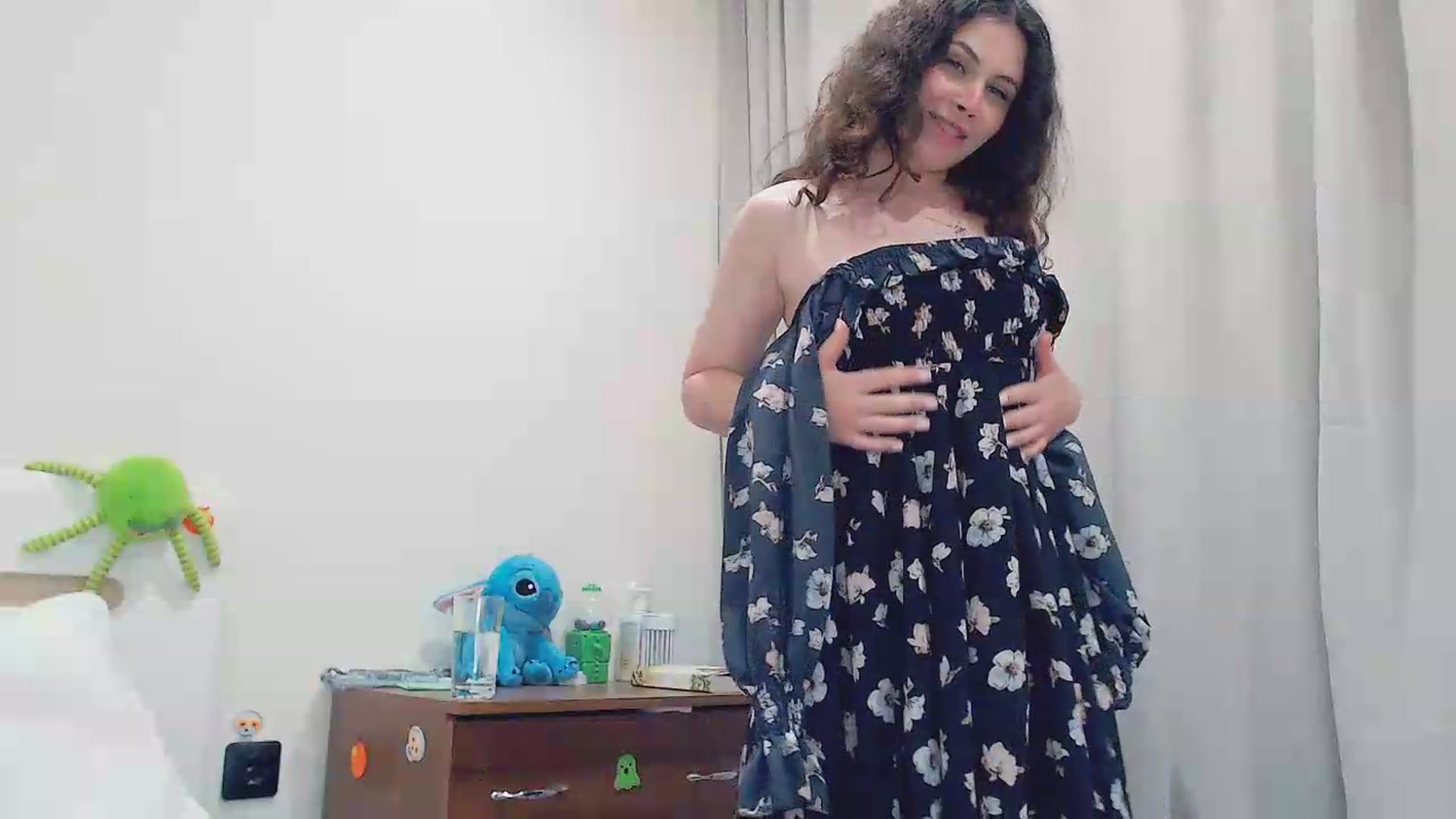 Gallery image thumbnail from Dark_Head's myfreecams stream on, 07/10/2026, 23:50 image 17 of 20