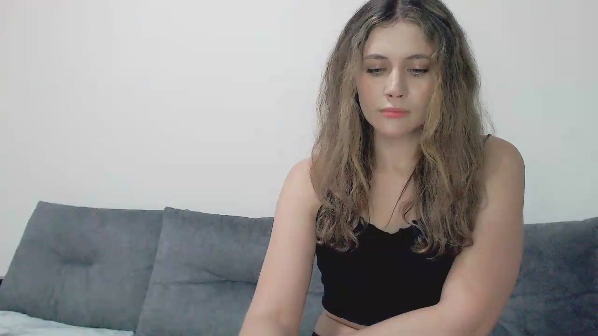 Gallery image thumbnail from Dark_Head's myfreecams stream on, 08/27/2026, 23:57 image 5 of 20