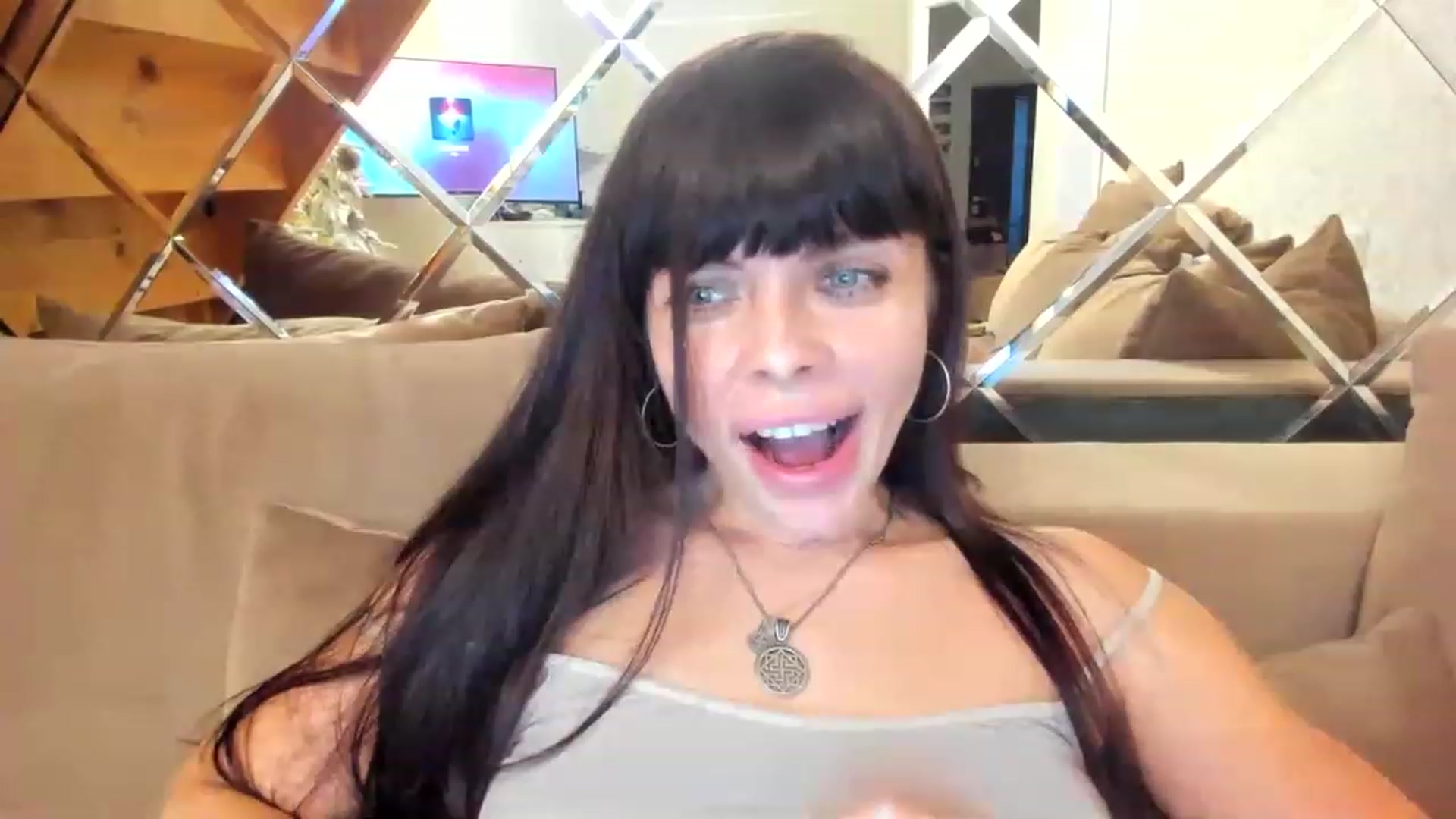 Gallery image thumbnail from Dark_Lady_'s myfreecams stream on, 12/10/2022, 14:03 image 4 of 20