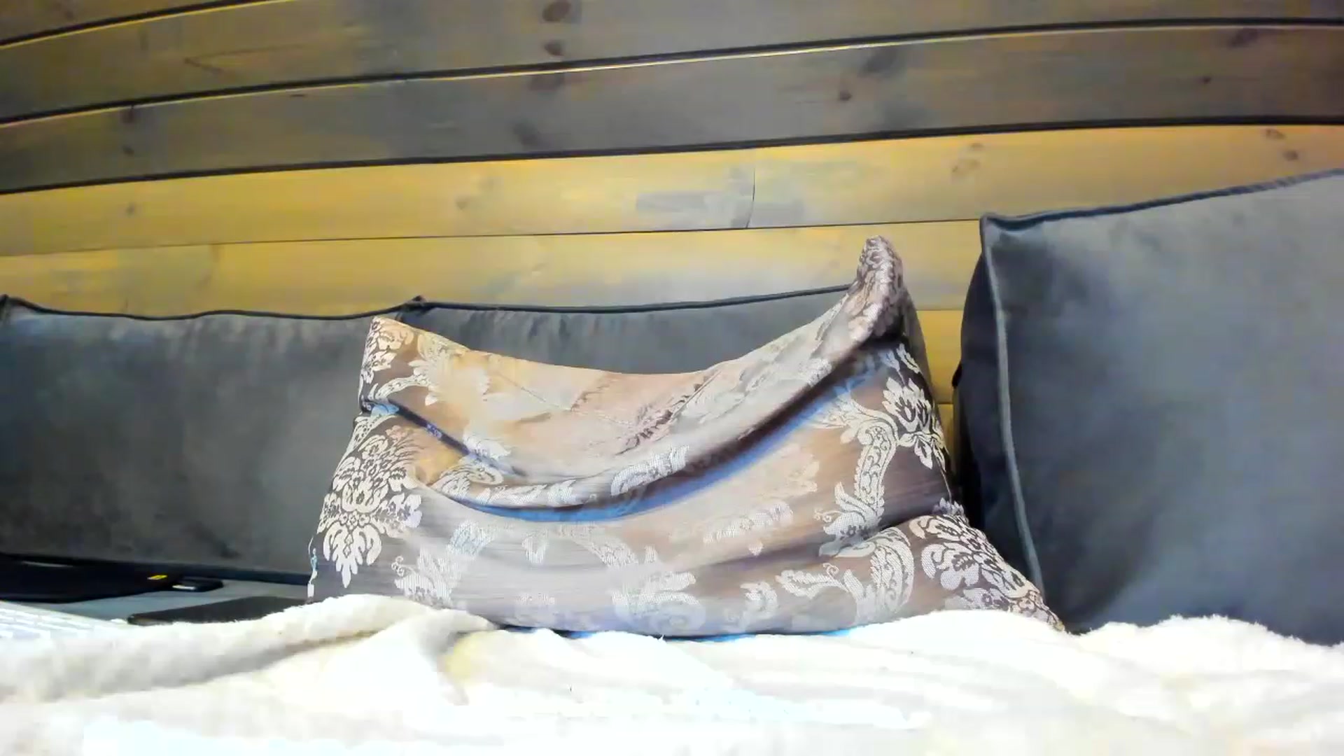 Gallery image thumbnail from Dark_Lady_'s myfreecams stream on, 03/19/2023, 07:50 image 16 of 20