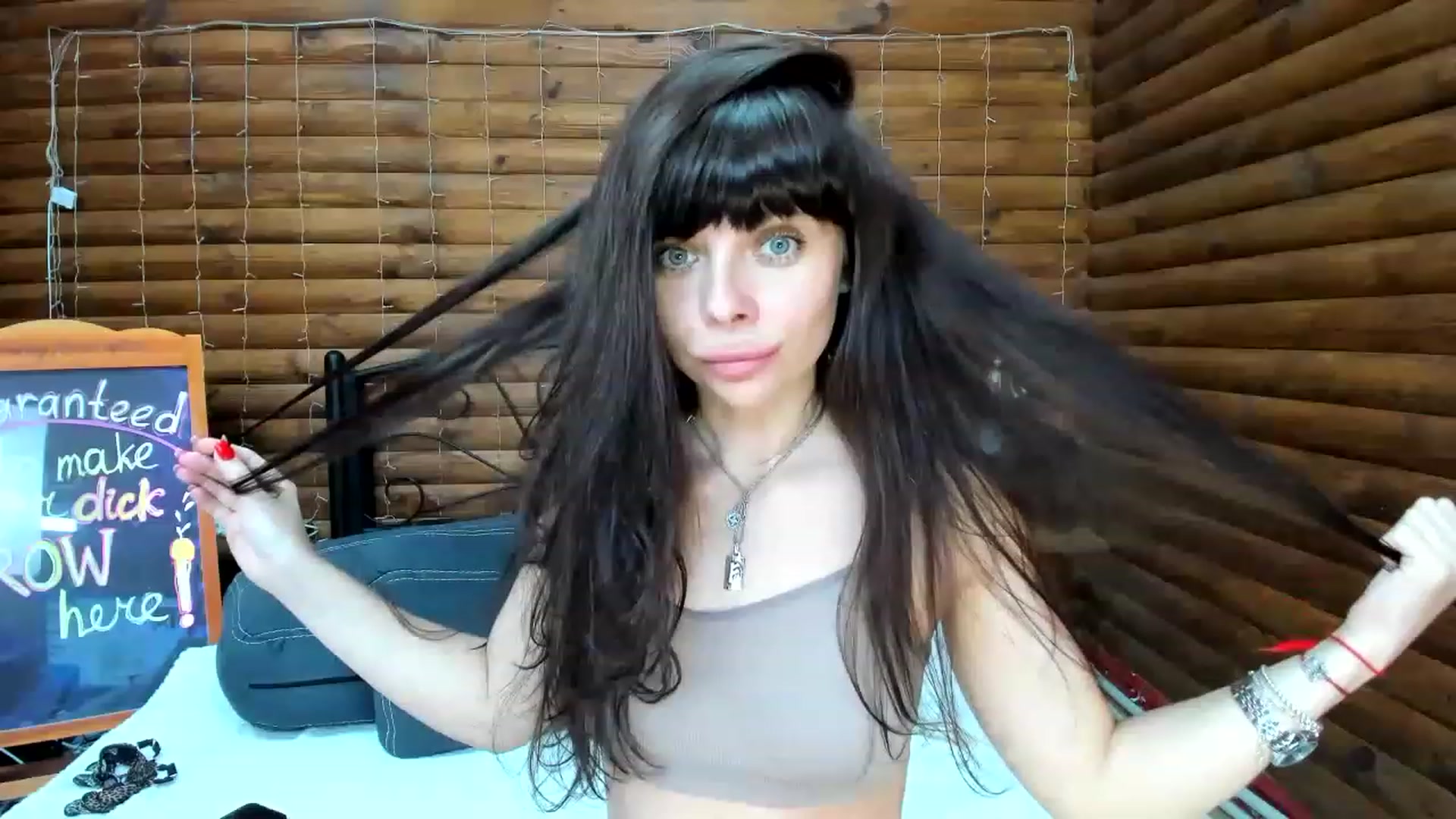 Gallery image thumbnail from Dark_Lady_'s myfreecams stream on, 04/04/2023, 11:30 image 18 of 20