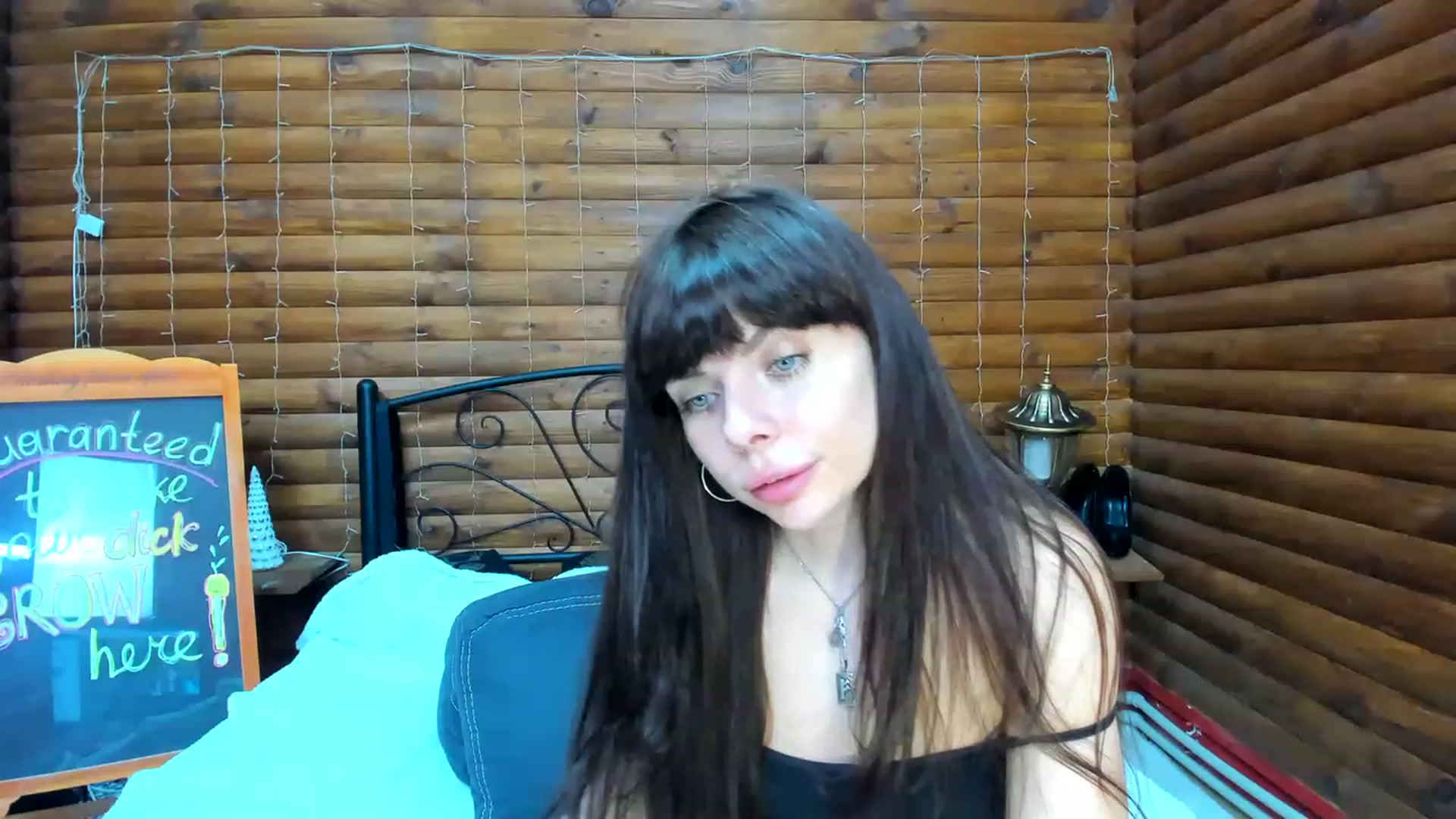 Gallery image thumbnail from Dark_Lady_'s myfreecams stream on, 04/08/2023, 07:03 image 19 of 20