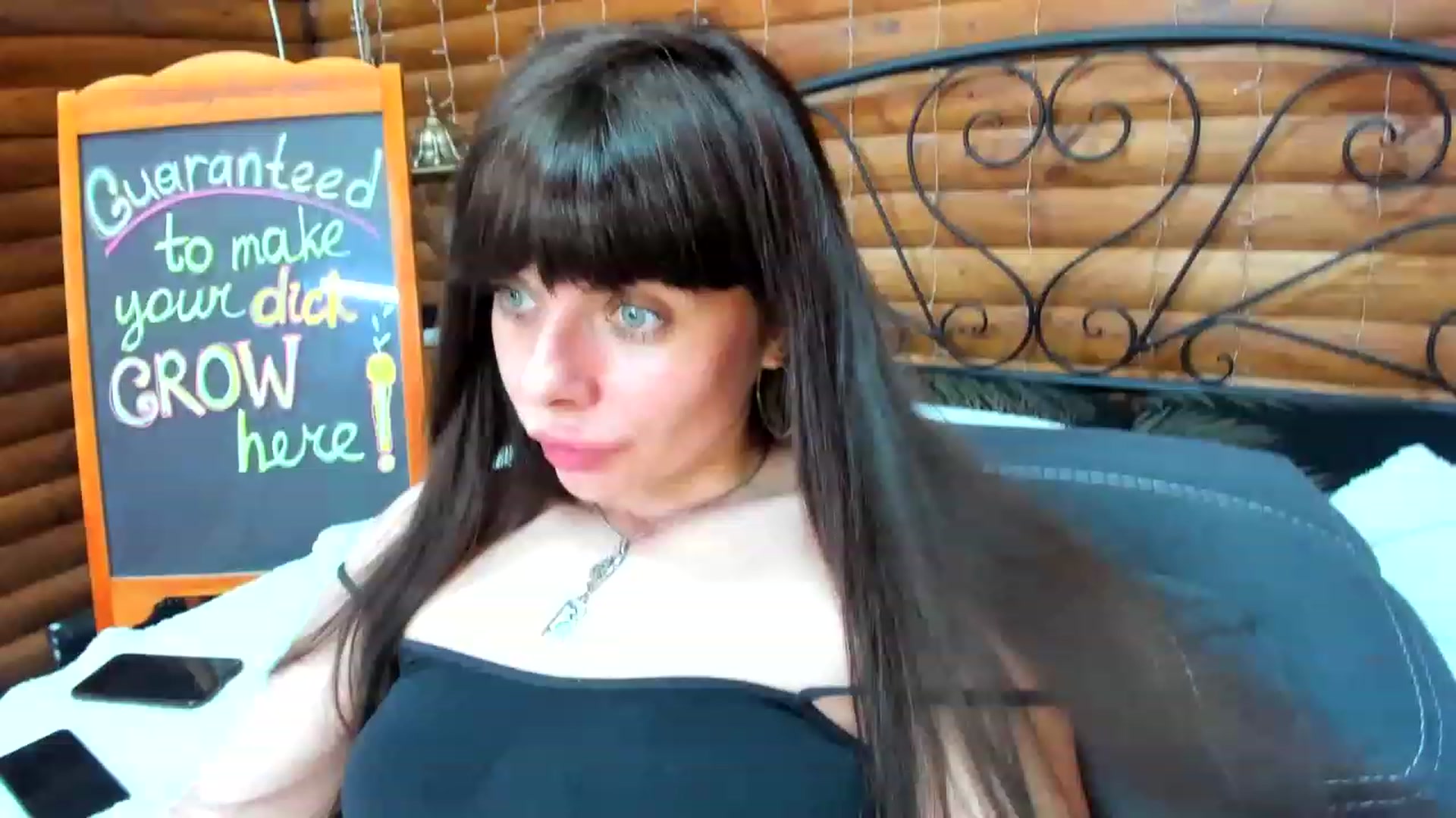 Gallery image thumbnail from Dark_Lady_'s myfreecams stream on, 04/08/2023, 08:22 image 7 of 20