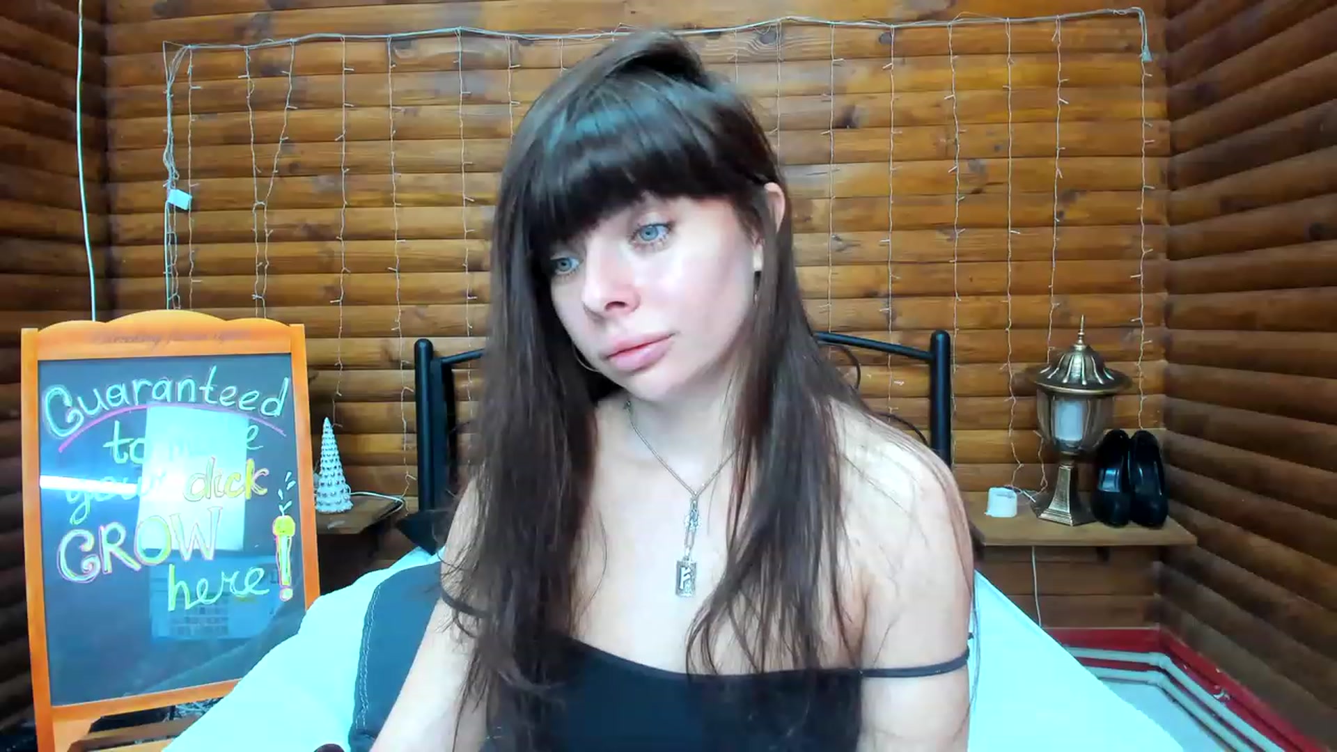 Gallery image thumbnail from Dark_Lady_'s myfreecams stream on, 04/12/2023, 05:33 image 13 of 20