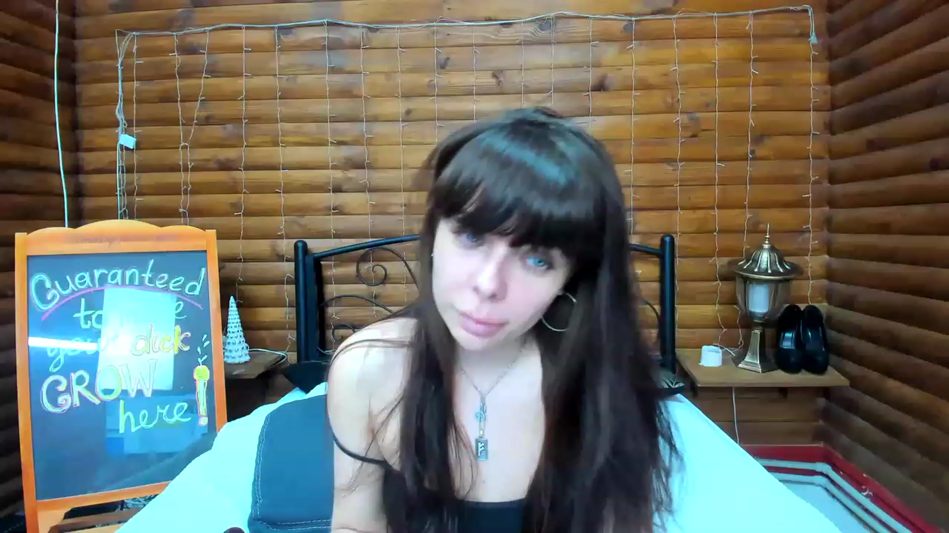 Gallery image thumbnail from Dark_Lady_'s myfreecams stream on, 04/12/2023, 05:33 image 18 of 20