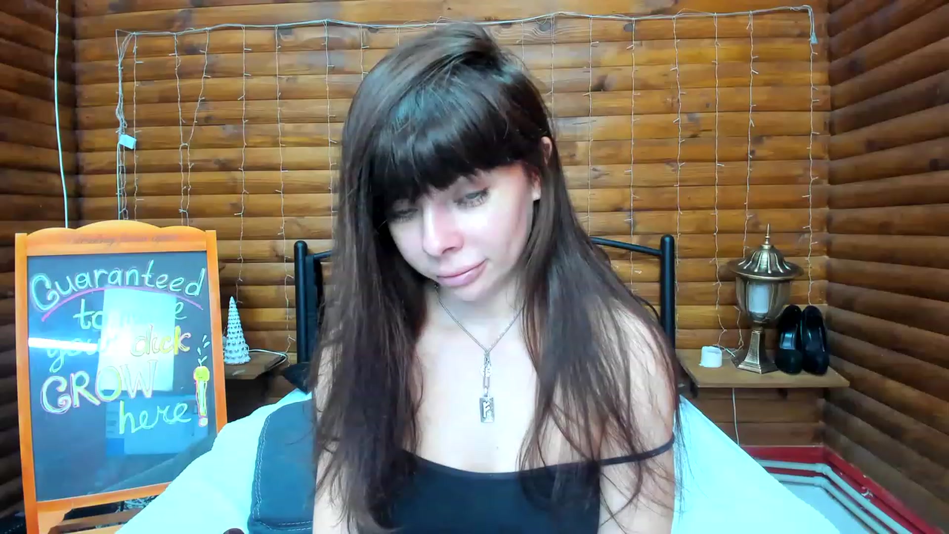 Gallery image thumbnail from Dark_Lady_'s myfreecams stream on, 04/12/2023, 05:33 image 9 of 20