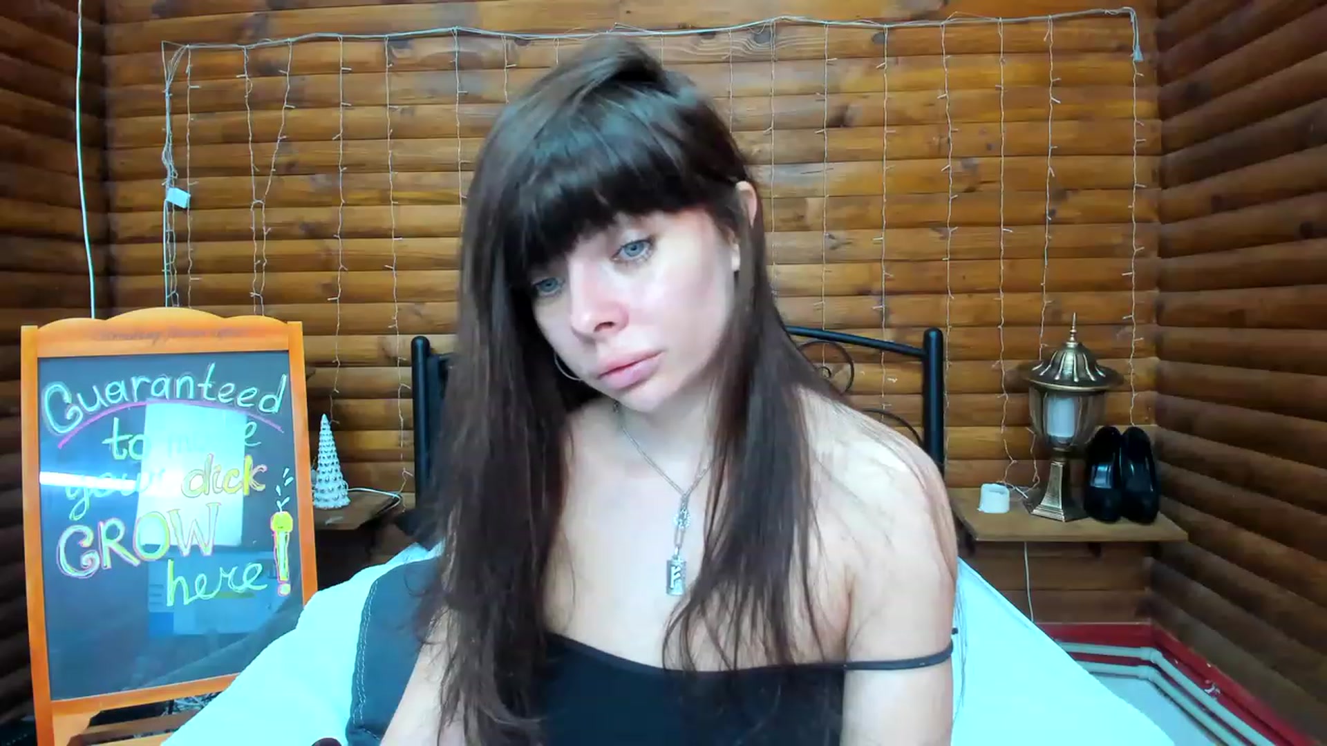 Gallery image thumbnail from Dark_Lady_'s myfreecams stream on, 04/12/2023, 05:33 image 15 of 20