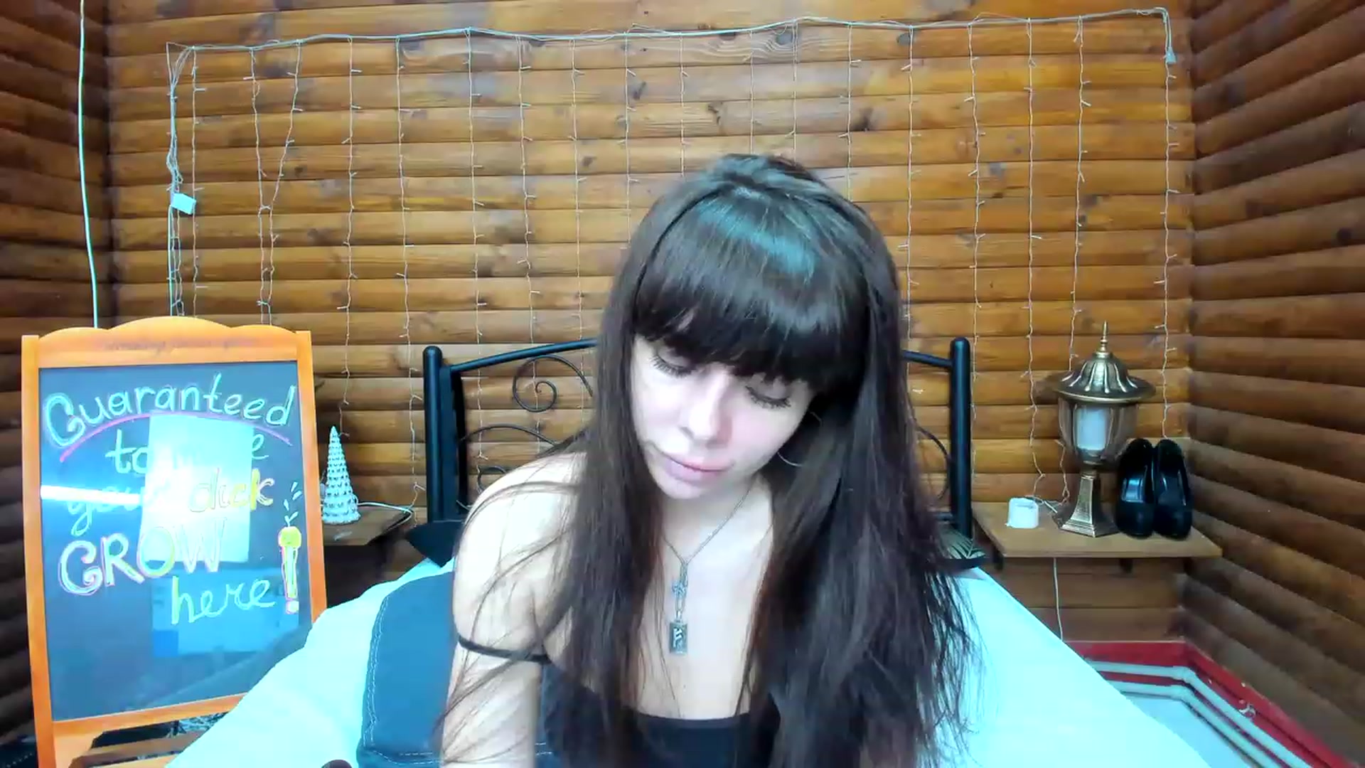 Gallery image thumbnail from Dark_Lady_'s myfreecams stream on, 04/12/2023, 05:33 image 17 of 20