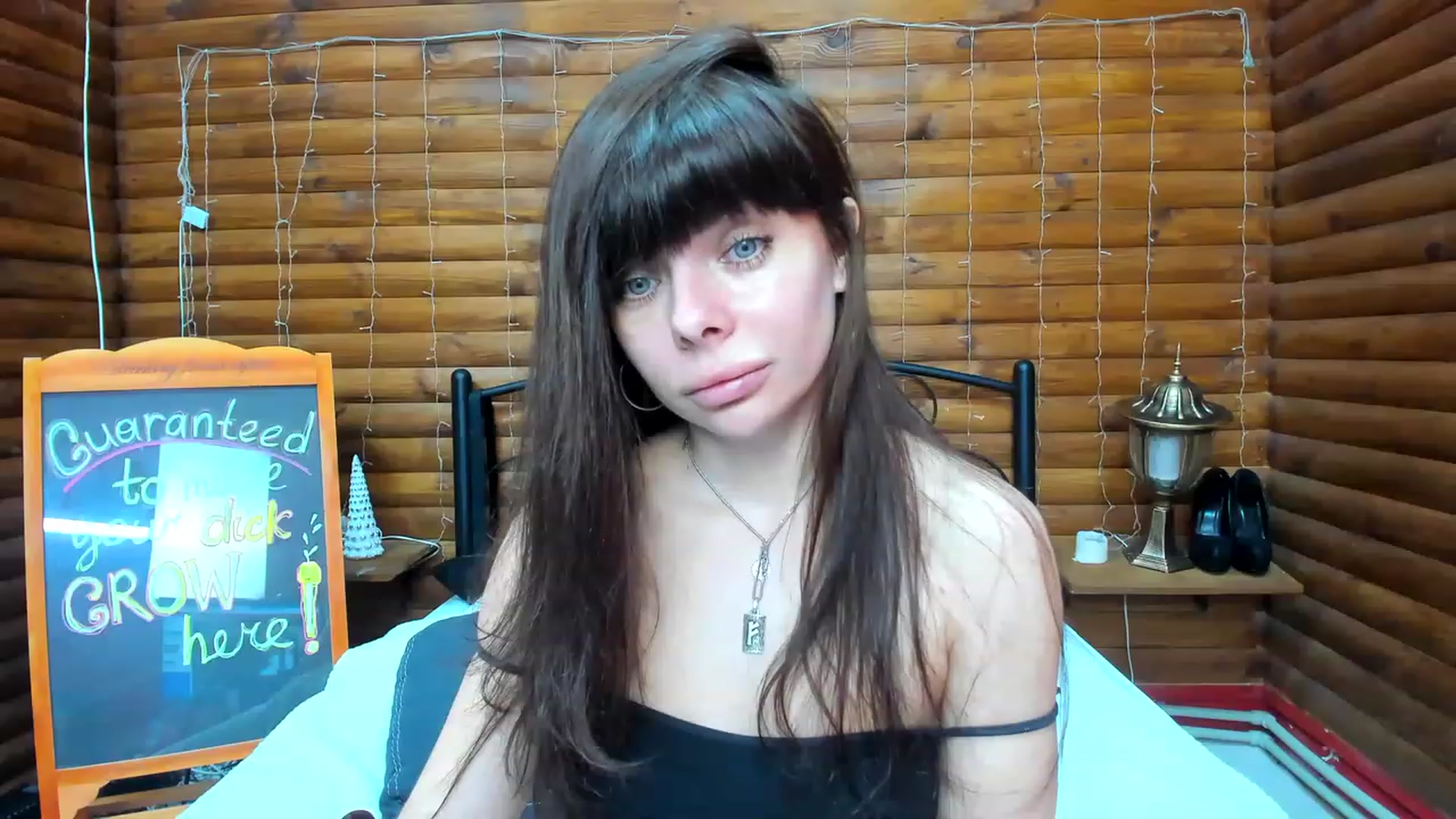 Gallery image thumbnail from Dark_Lady_'s myfreecams stream on, 04/12/2023, 05:33 image 12 of 20