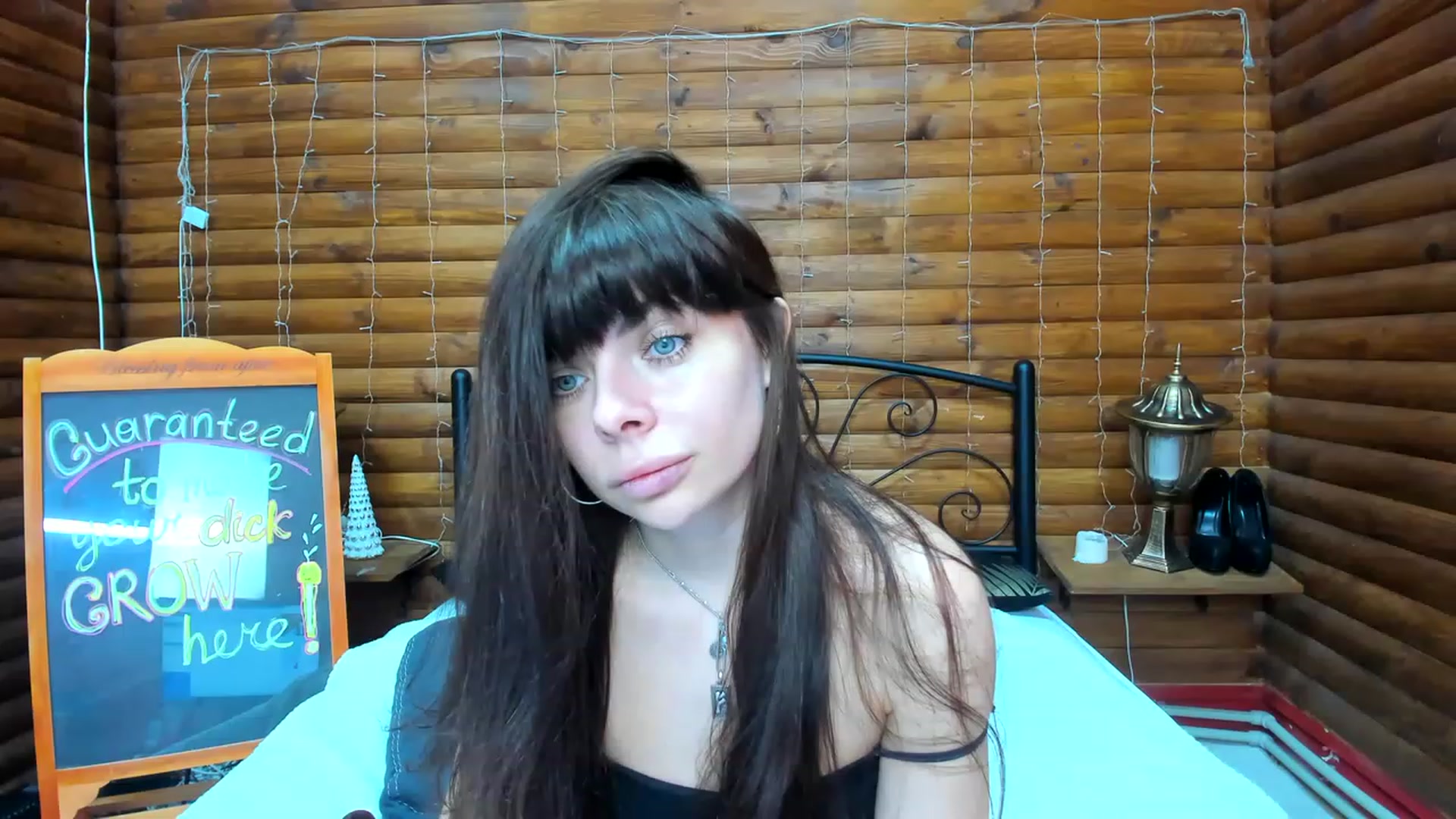 Gallery image thumbnail from Dark_Lady_'s myfreecams stream on, 04/12/2023, 05:33 image 6 of 20