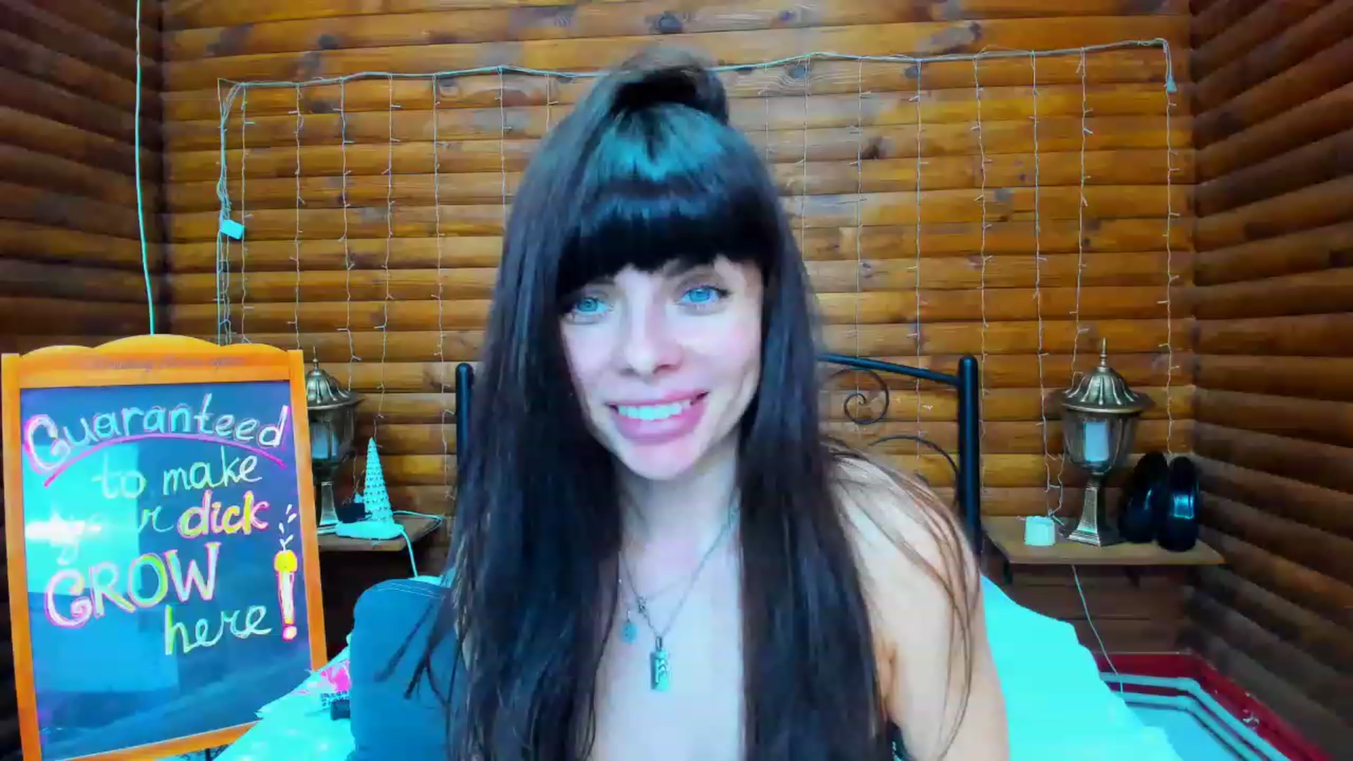 Gallery image thumbnail from Dark_Lady_'s myfreecams stream on, 04/19/2023, 08:31 image 1 of 20