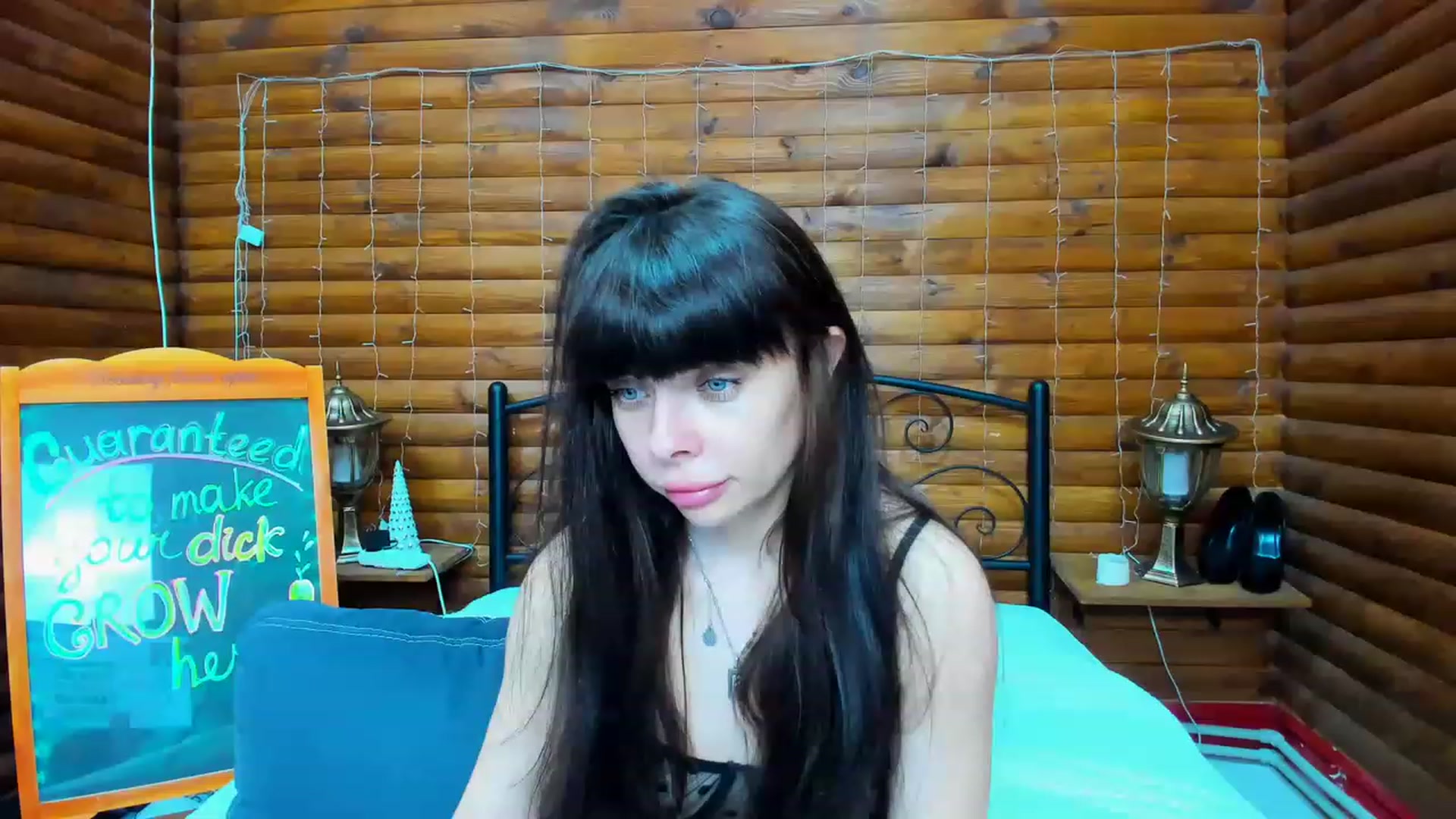 Gallery image thumbnail from Dark_Lady_'s myfreecams stream on, 04/20/2023, 04:45 image 1 of 20