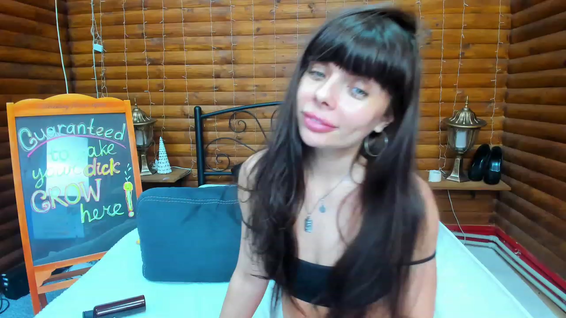 Gallery image thumbnail from Dark_Lady_'s myfreecams stream on, 04/22/2023, 11:52 image 19 of 20