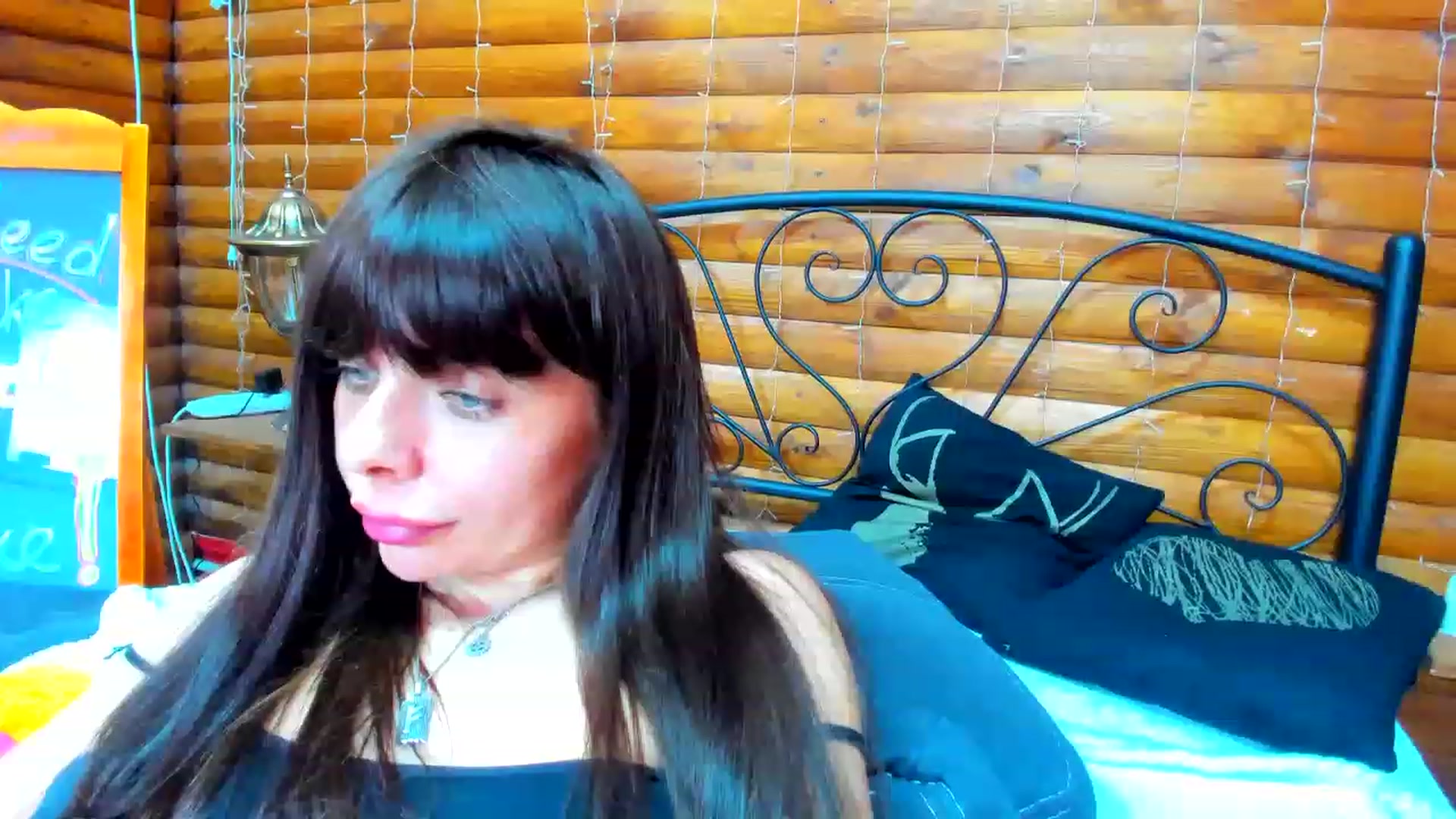 Gallery image thumbnail from Dark_Lady_'s myfreecams stream on, 05/10/2023, 10:20 image 4 of 20
