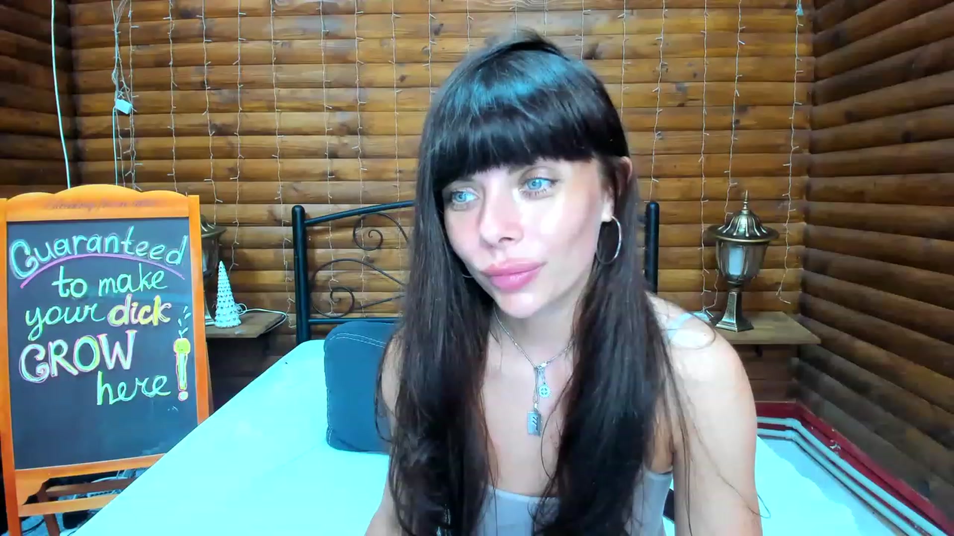 Gallery image thumbnail from Dark_Lady_'s myfreecams stream on, 05/27/2023, 11:08 image 9 of 20