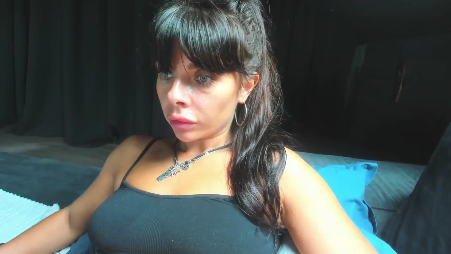 Gallery image thumbnail from Dark_Lady_'s myfreecams stream on, 10/28/2023, 12:13 image 14 of 20