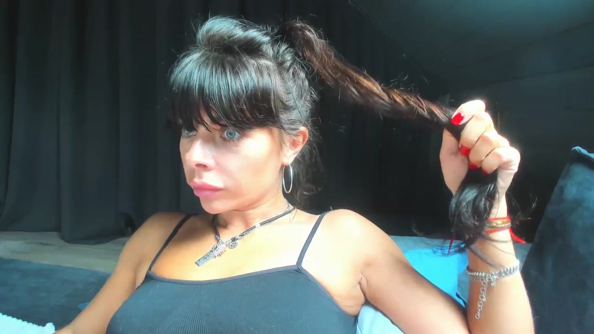 Gallery image thumbnail from Dark_Lady_'s myfreecams stream on, 10/28/2023, 12:13 image 11 of 20