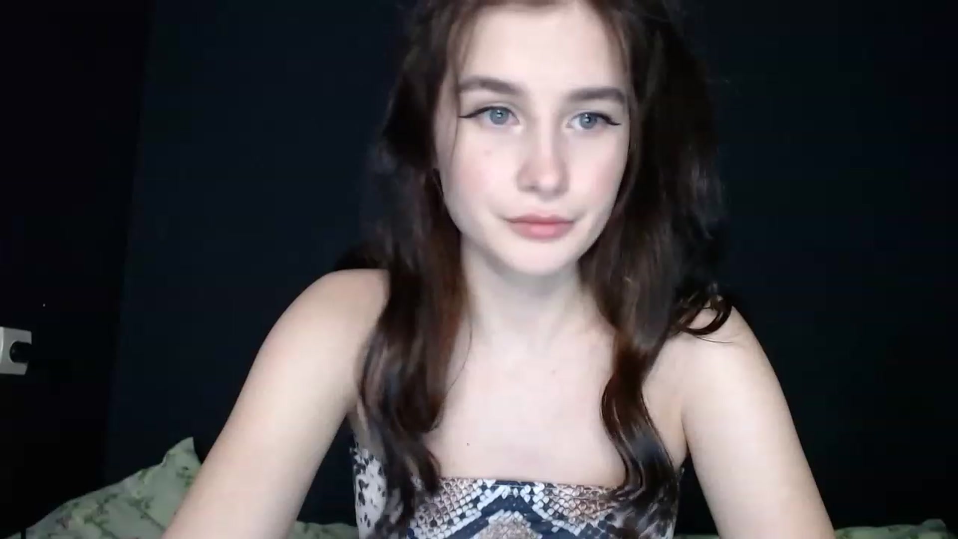 Gallery image thumbnail from Dark_angel_02's myfreecams stream on, 01/09/2023, 01:06 image 9 of 20