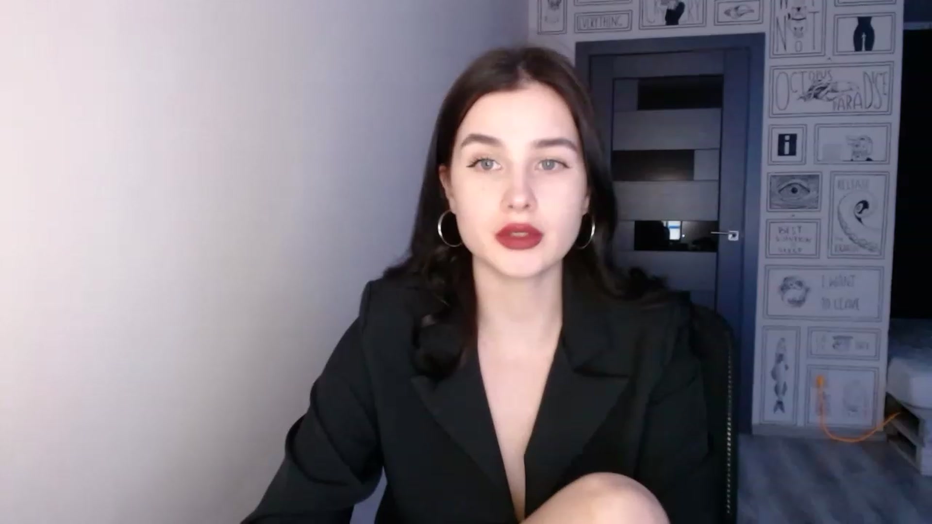 Gallery image thumbnail from Dark_angel_02's myfreecams stream on, 02/11/2023, 18:31 image 8 of 20