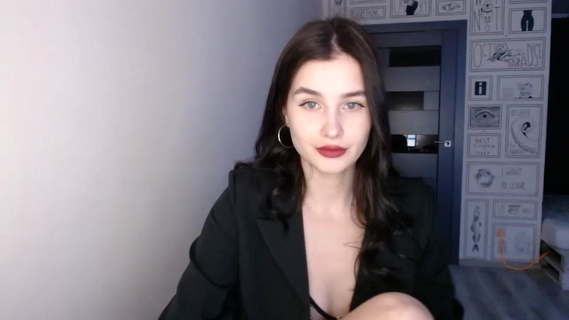 Gallery image thumbnail from Dark_angel_02's myfreecams stream on, 02/11/2023, 18:31 image 4 of 20