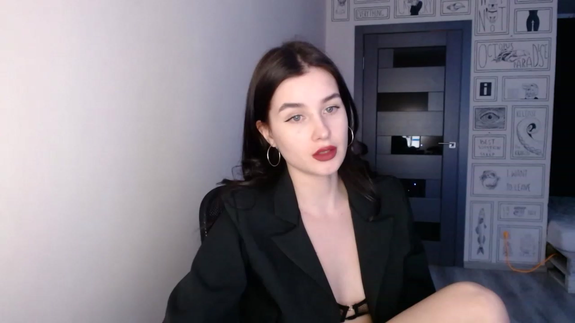 Gallery image thumbnail from Dark_angel_02's myfreecams stream on, 02/11/2023, 18:31 image 15 of 20