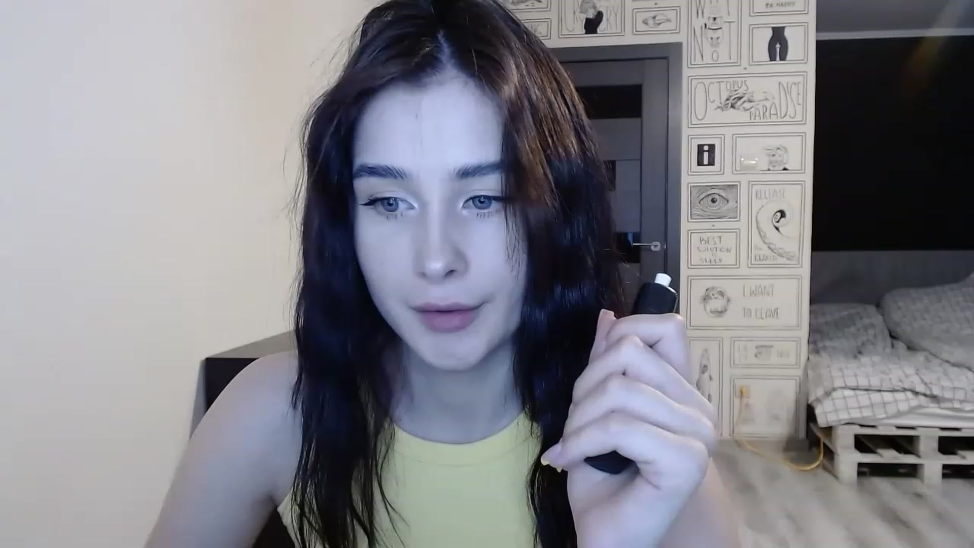 Gallery image thumbnail from Dark_angel_02's myfreecams stream on, 08/16/2023, 19:14 image 6 of 20