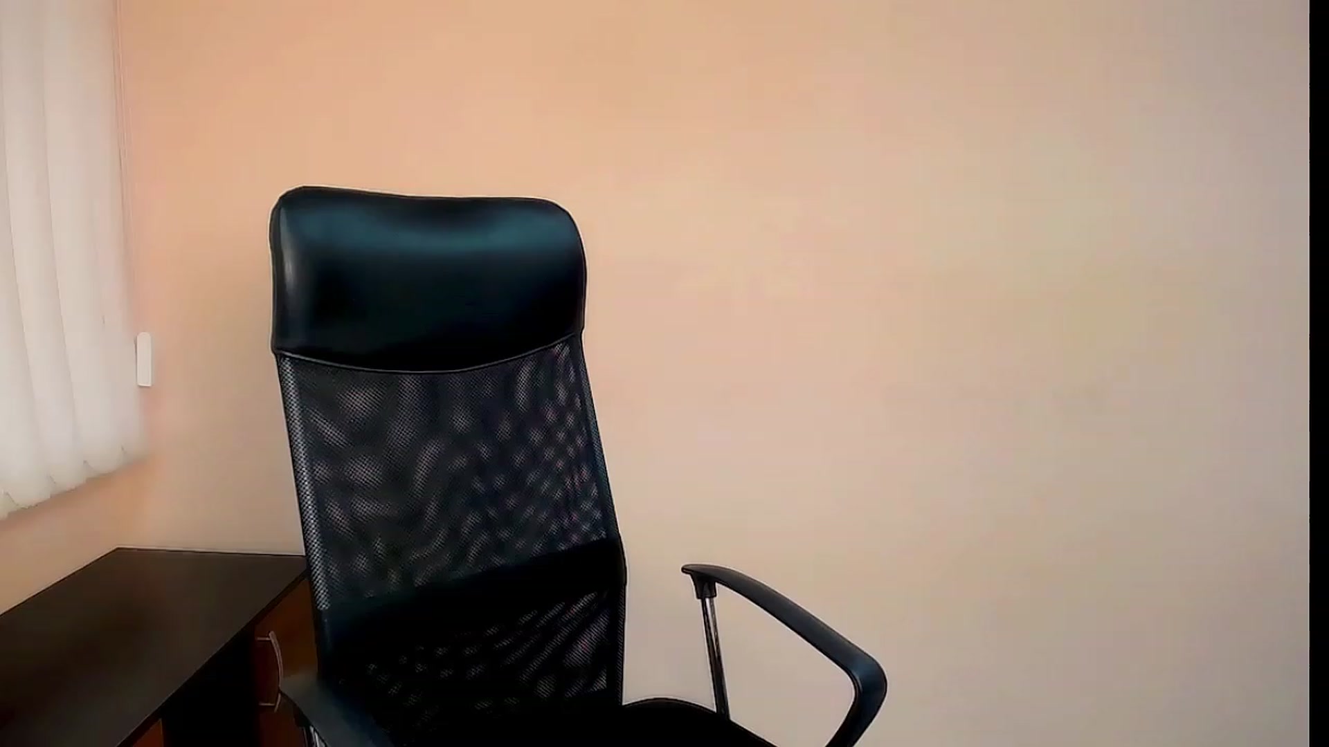 Gallery image thumbnail from Dark_eyed_'s myfreecams stream on, 06/29/2023, 15:30 image 7 of 20