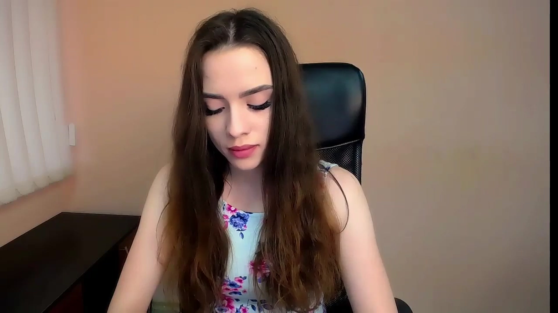 Gallery image thumbnail from Dark_eyed_'s myfreecams stream on, 06/30/2023, 12:04 image 9 of 20