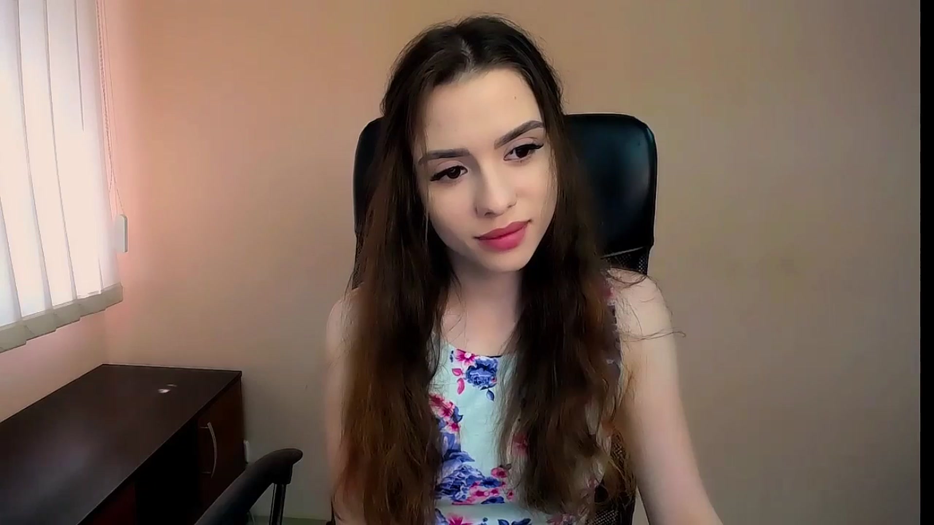 Gallery image thumbnail from Dark_eyed_'s myfreecams stream on, 06/30/2023, 13:02 image 16 of 20