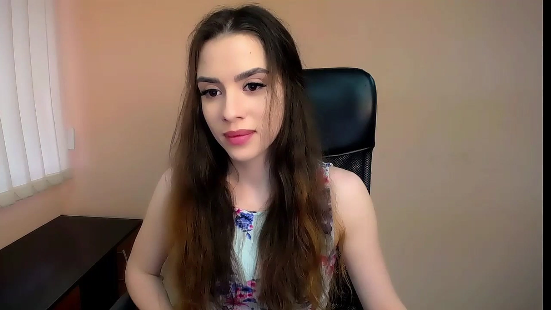 Gallery image thumbnail from Dark_eyed_'s myfreecams stream on, 06/30/2023, 13:02 image 13 of 20