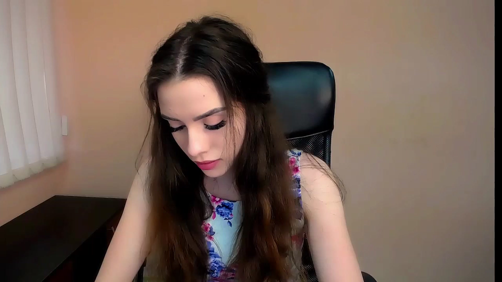 Gallery image thumbnail from Dark_eyed_'s myfreecams stream on, 06/30/2023, 13:02 image 19 of 20
