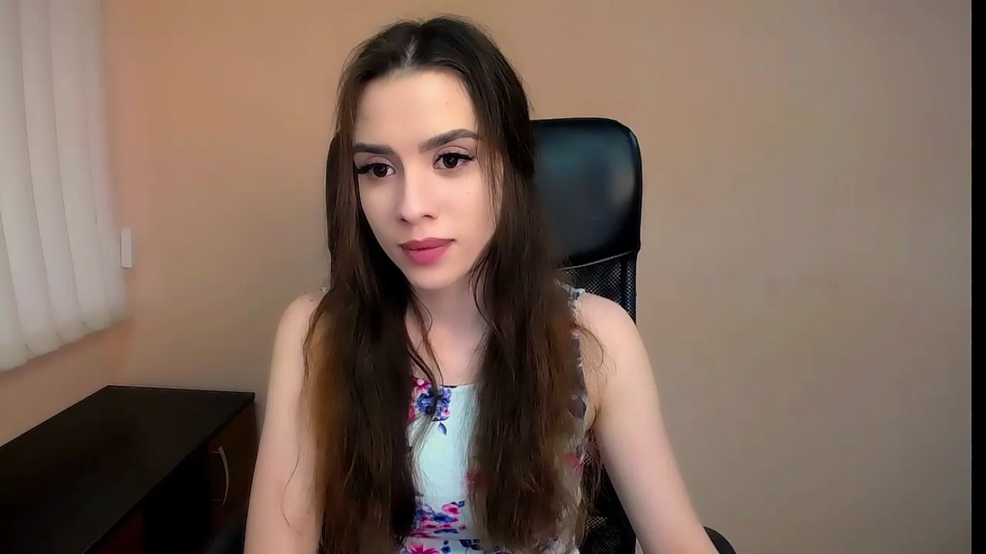 Gallery image thumbnail from Dark_eyed_'s myfreecams stream on, 06/30/2023, 14:34 image 2 of 20
