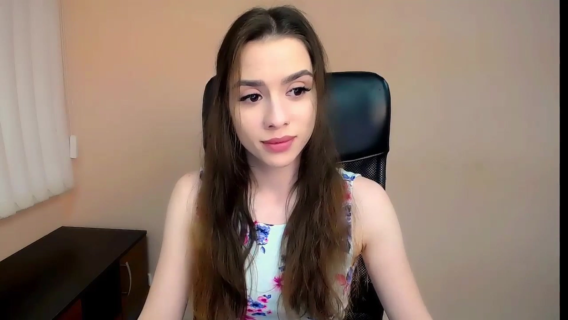 Gallery image thumbnail from Dark_eyed_'s myfreecams stream on, 06/30/2023, 16:24 image 2 of 20