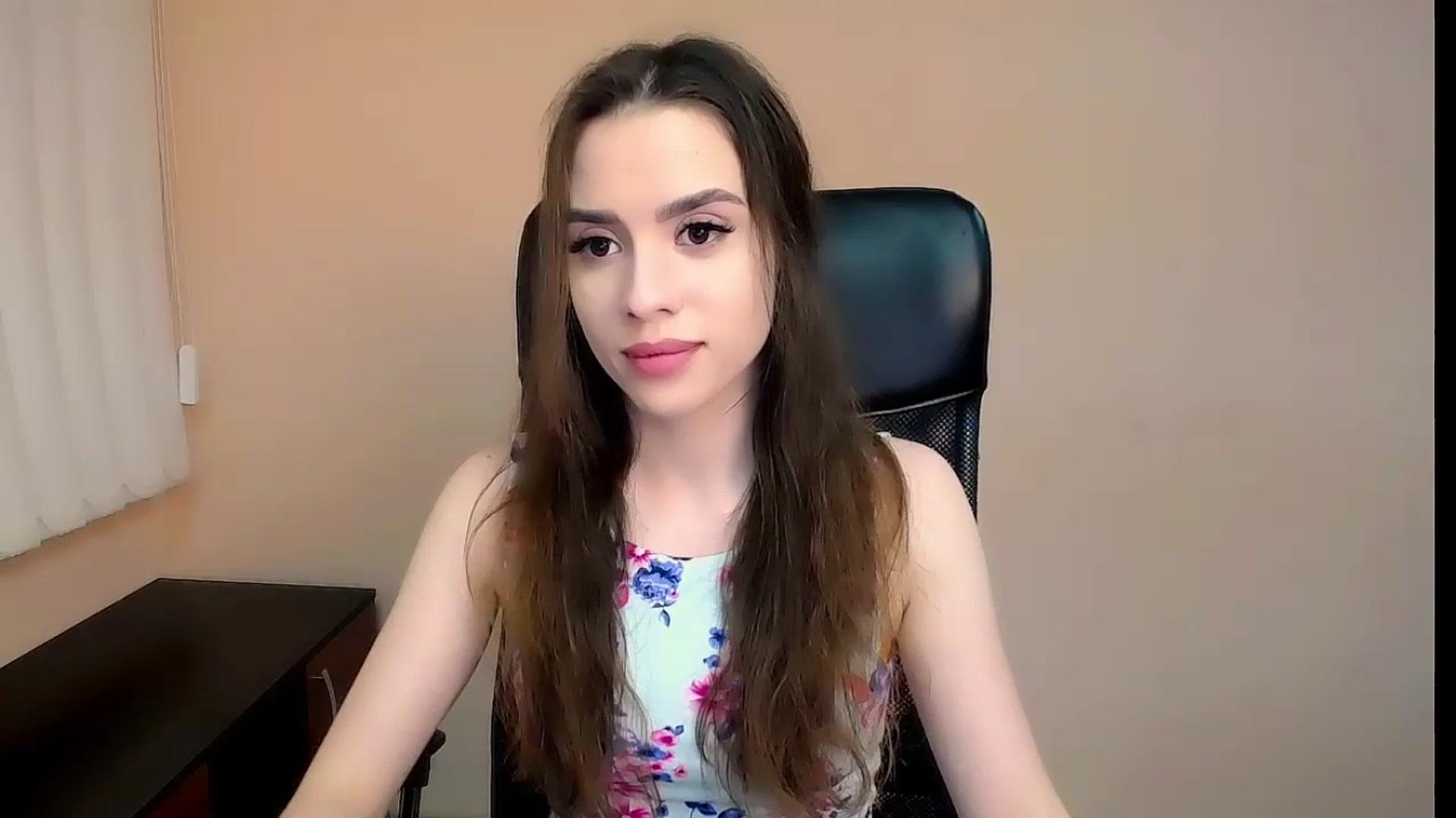 Gallery image thumbnail from Dark_eyed_'s myfreecams stream on, 06/30/2023, 16:24 image 16 of 20