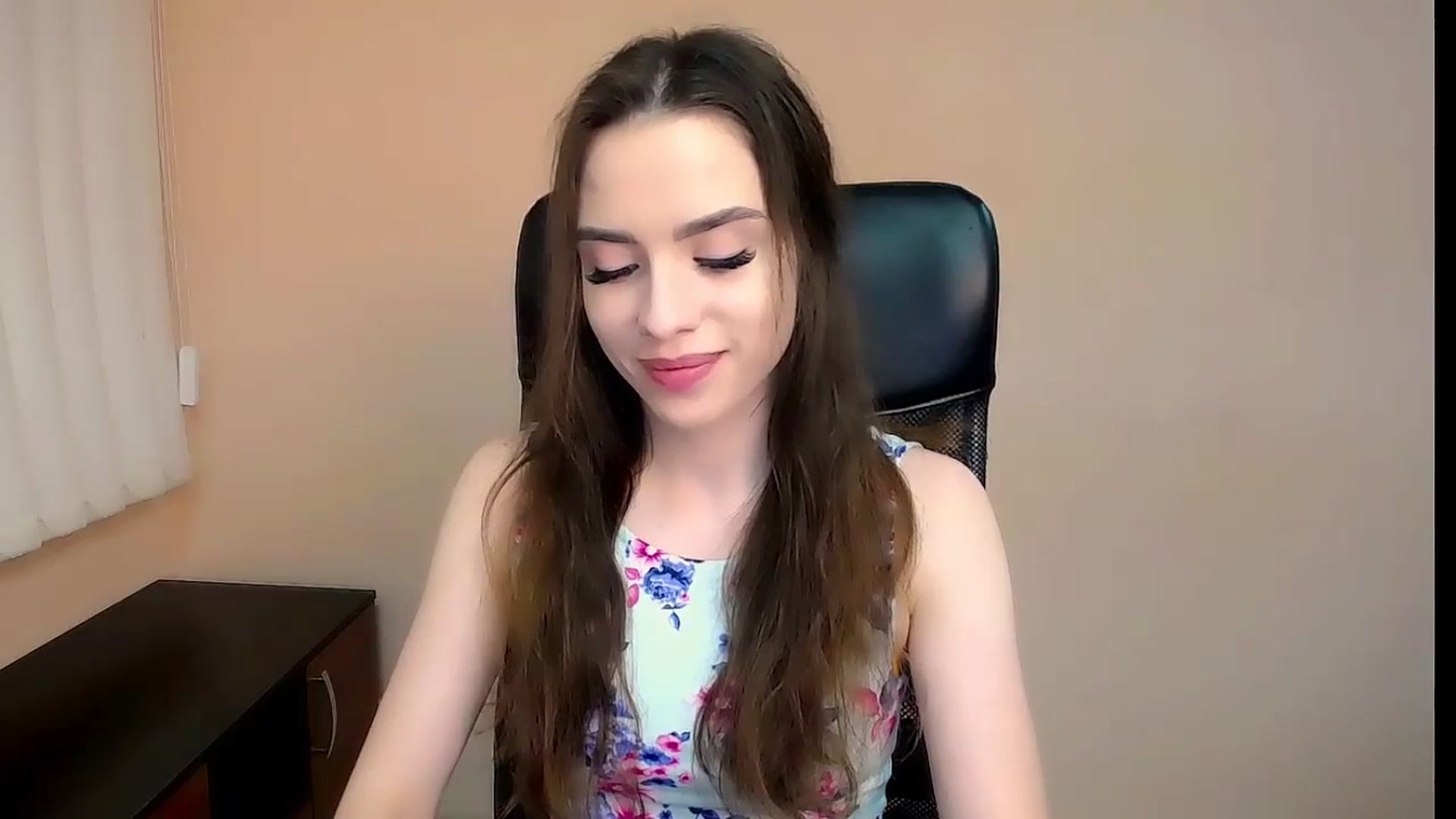 Gallery image thumbnail from Dark_eyed_'s myfreecams stream on, 06/30/2023, 16:24 image 13 of 20