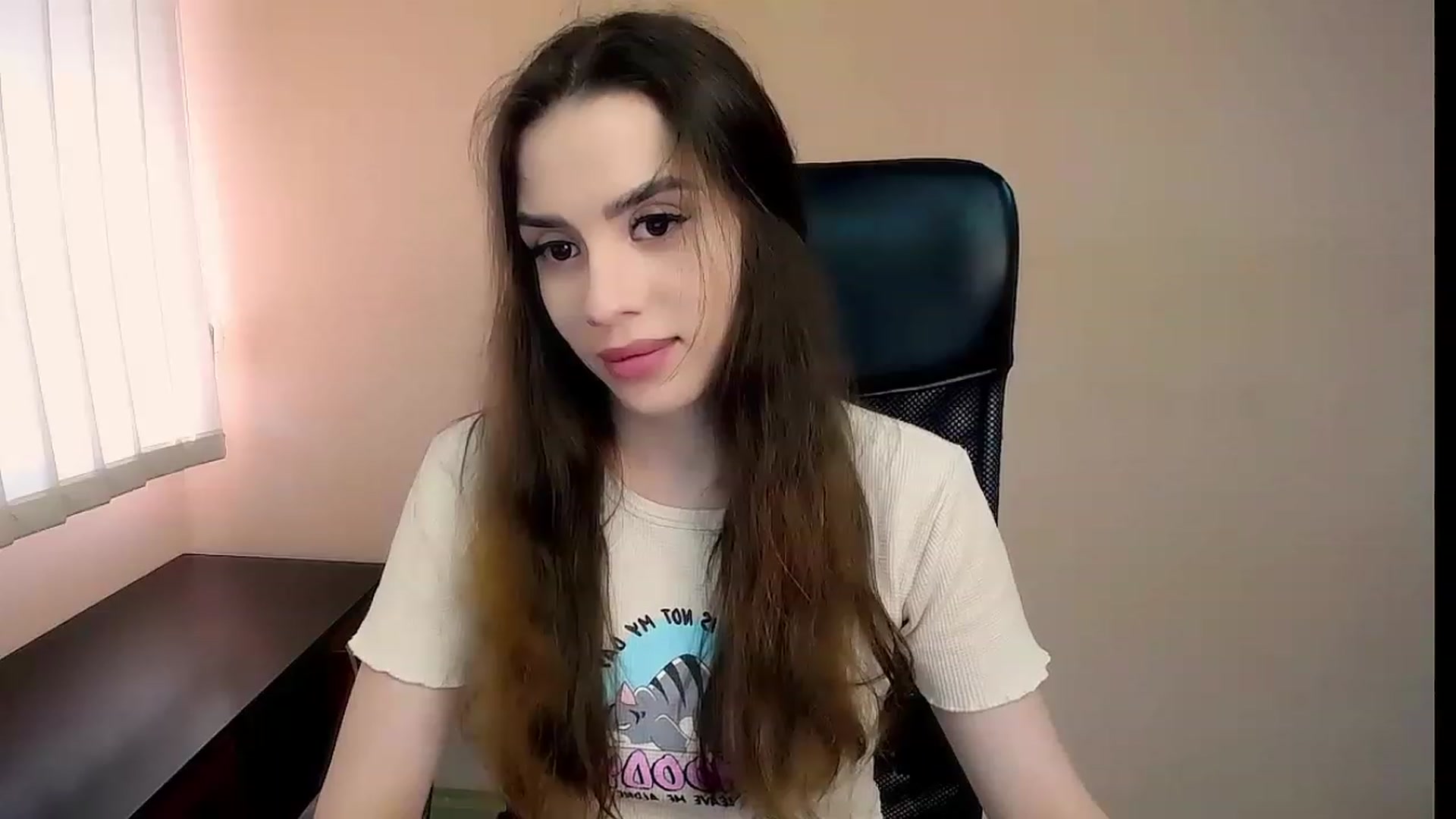 Gallery image thumbnail from Dark_eyed_'s myfreecams stream on, 07/01/2023, 13:31 image 16 of 20