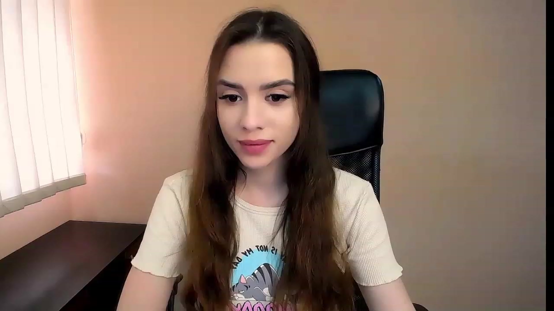 Gallery image thumbnail from Dark_eyed_'s myfreecams stream on, 07/01/2023, 14:51 image 9 of 20