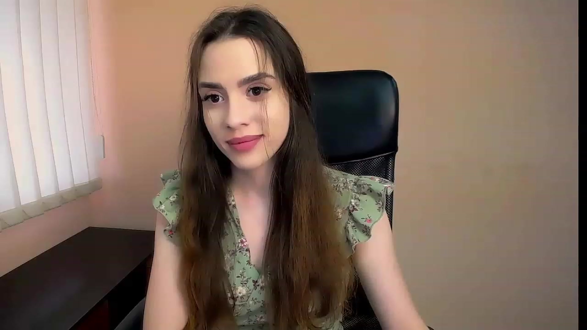 Gallery image thumbnail from Dark_eyed_'s myfreecams stream on, 07/03/2023, 11:28 image 5 of 20