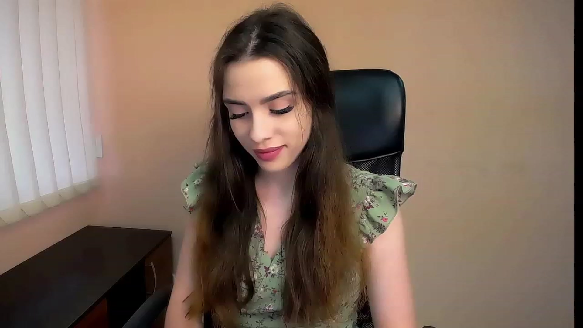 Gallery image thumbnail from Dark_eyed_'s myfreecams stream on, 07/03/2023, 11:28 image 19 of 20